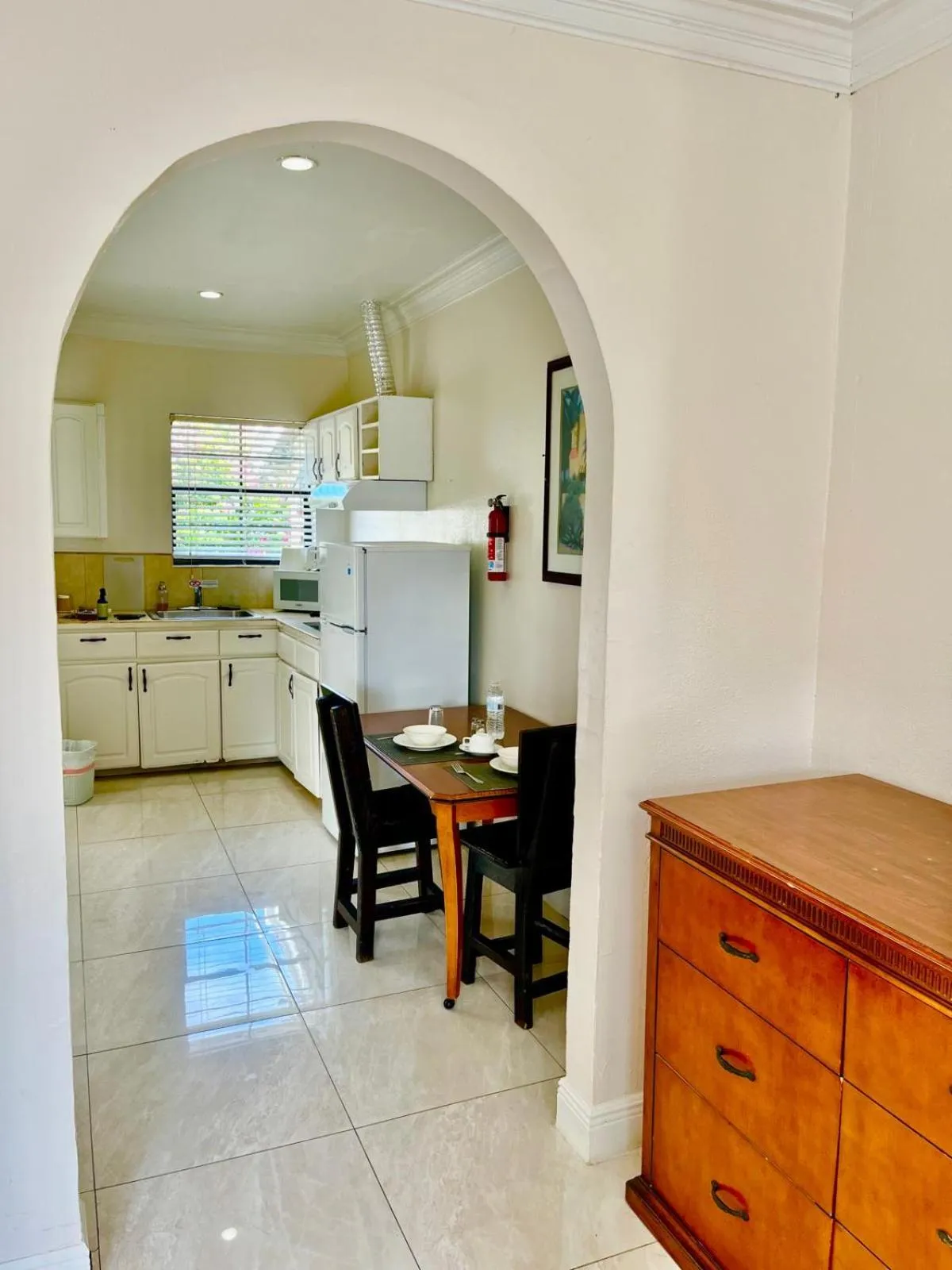 Coffee/tea facilities in Colony Club Inn & Suites