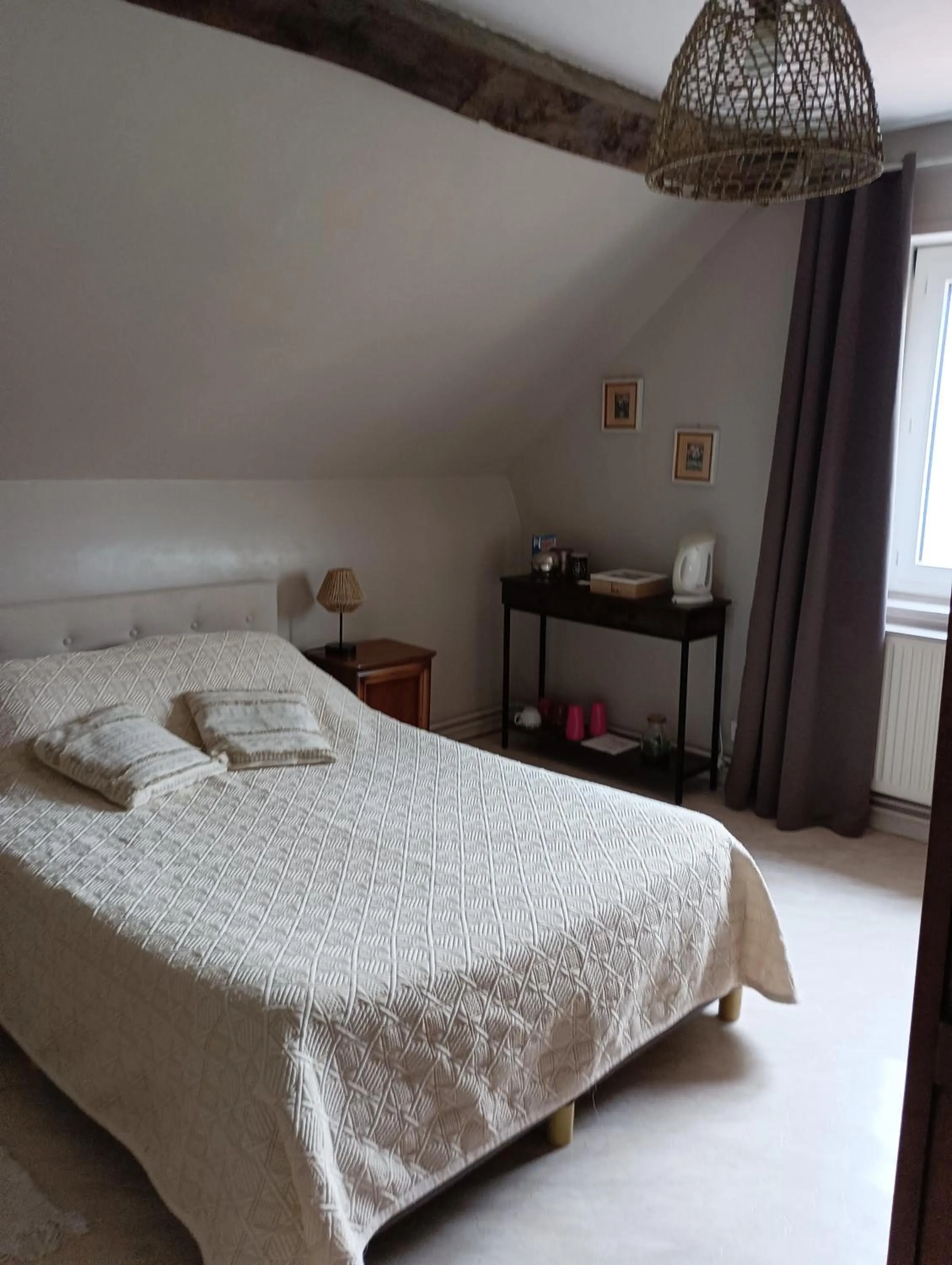 Bed in Chambre Heloise