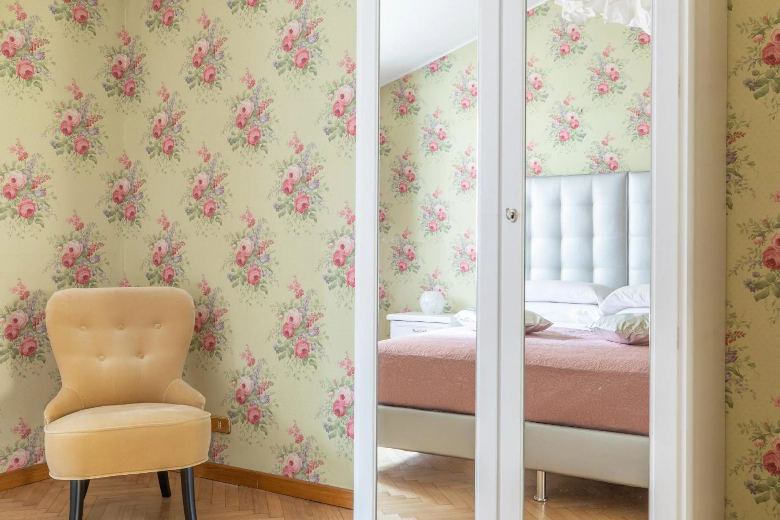 Decorative detail, Bed in Town House Roma