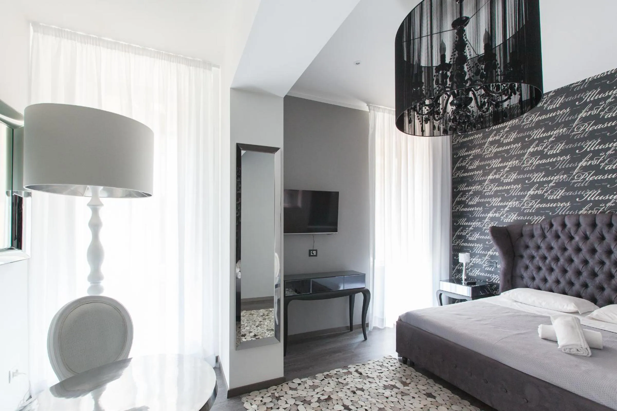 Decorative detail, Bed in Town House Roma