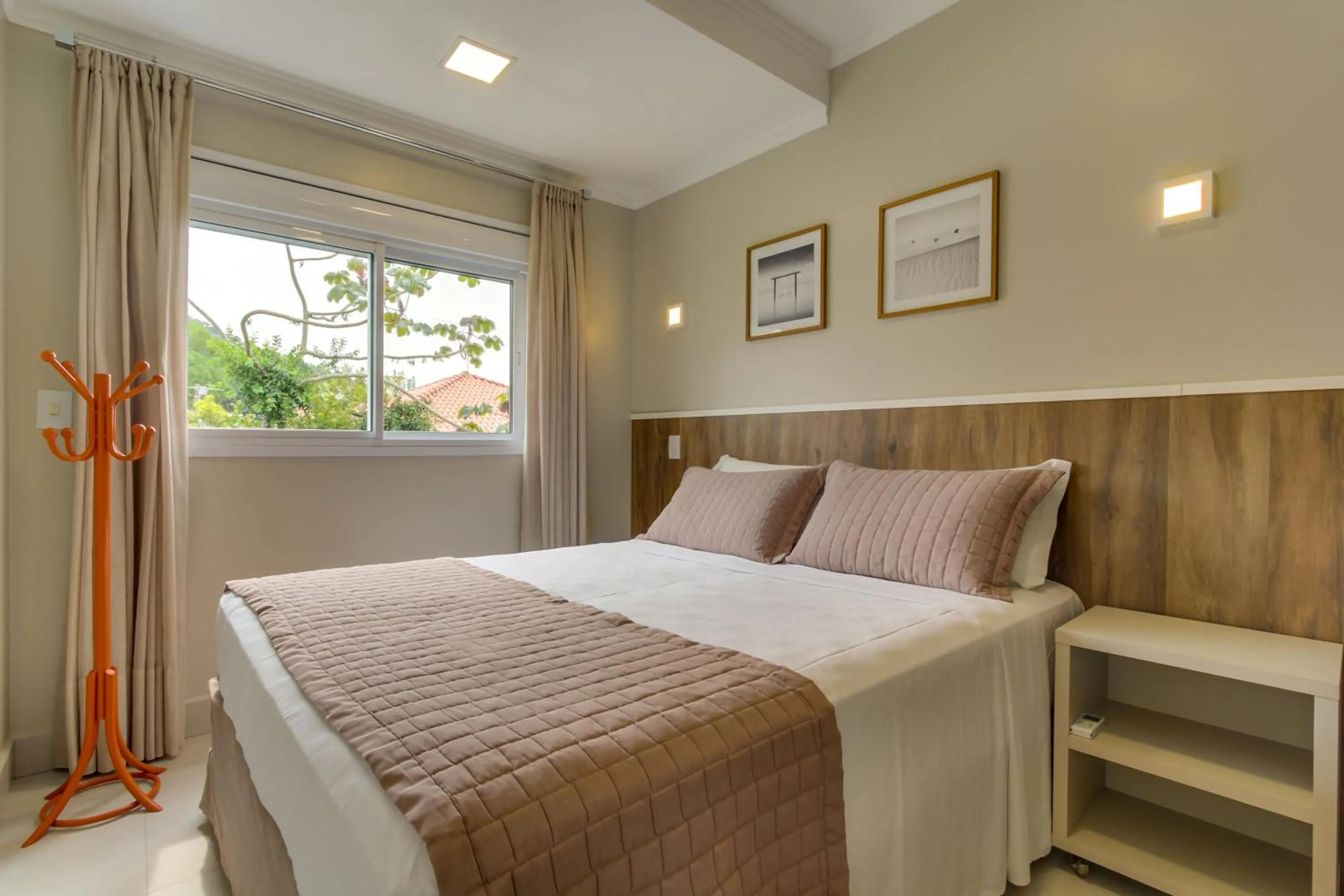 Bed in Residencial Casa Flora