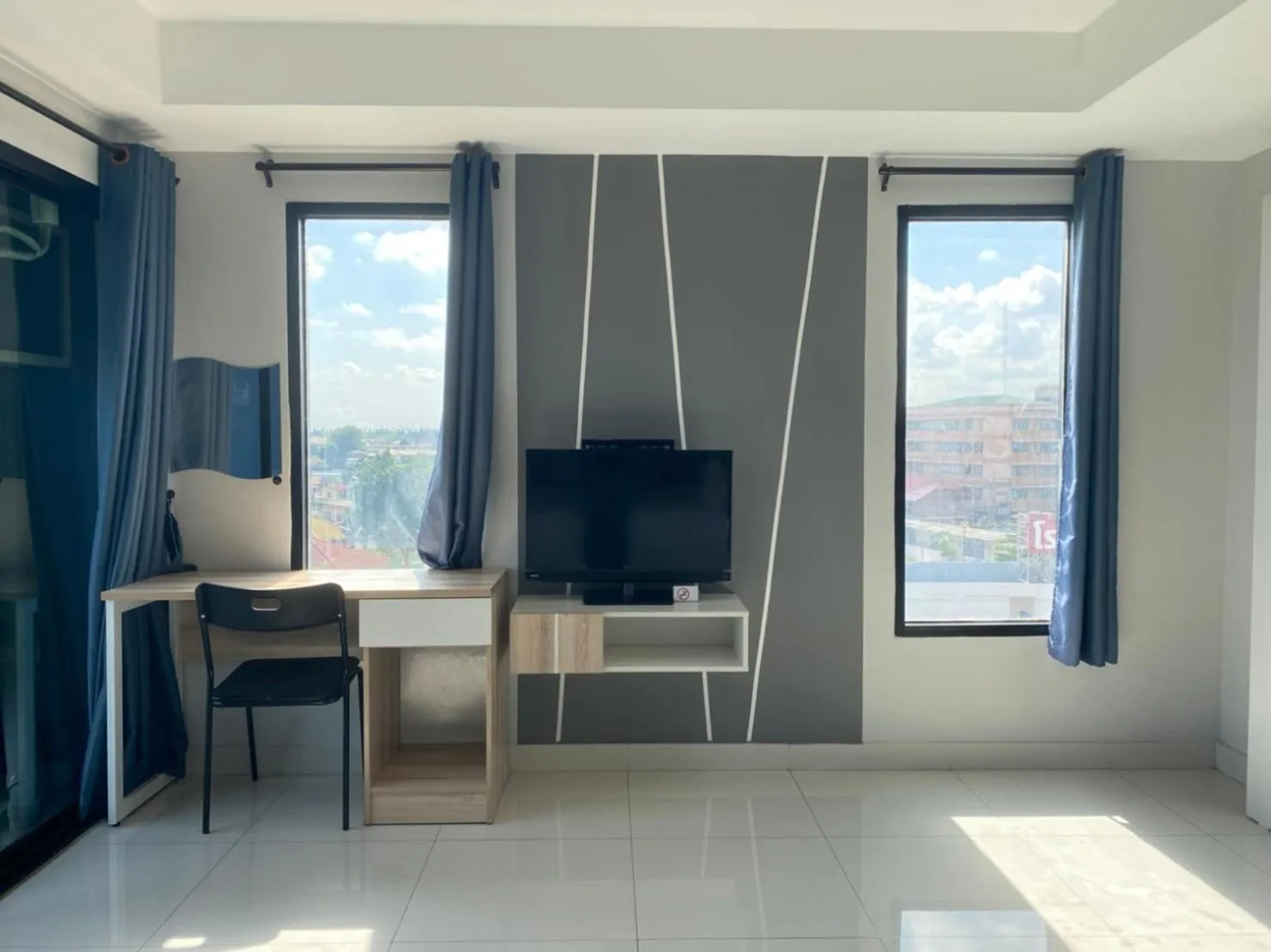 TV and multimedia in Ploen Ploen Residence