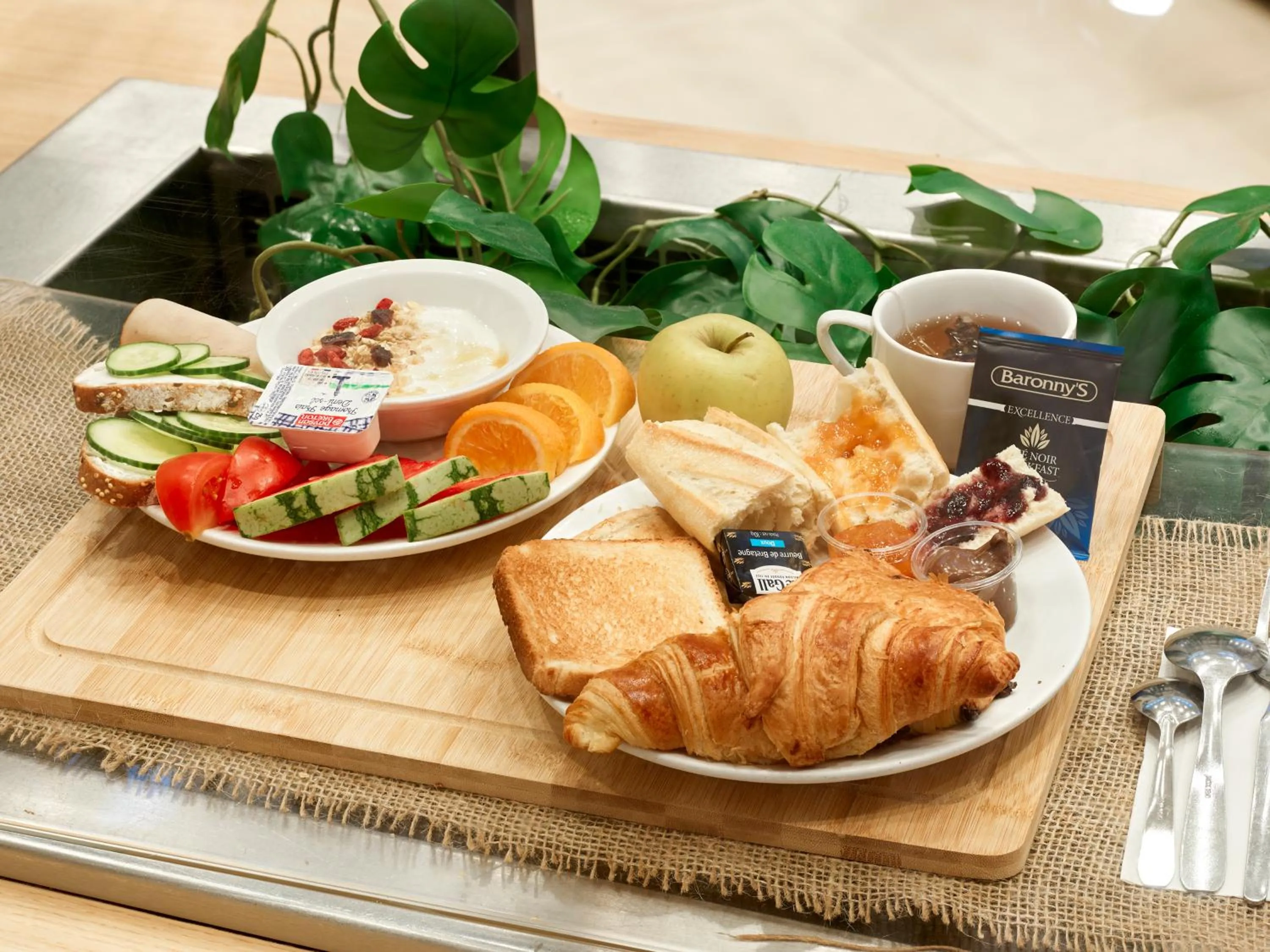 Breakfast in B&B HOTEL près de Disneyland Paris