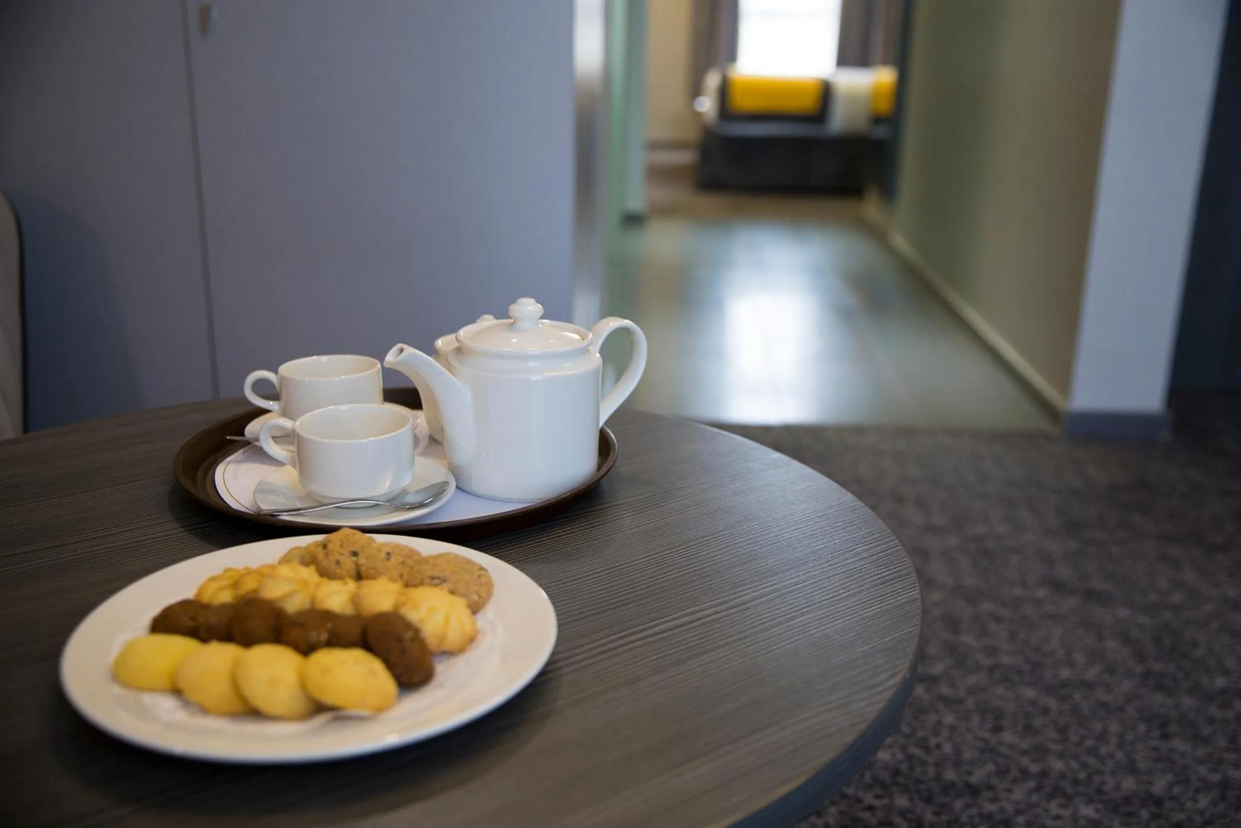 Coffee/tea facilities in Executives Hotel - KAFD