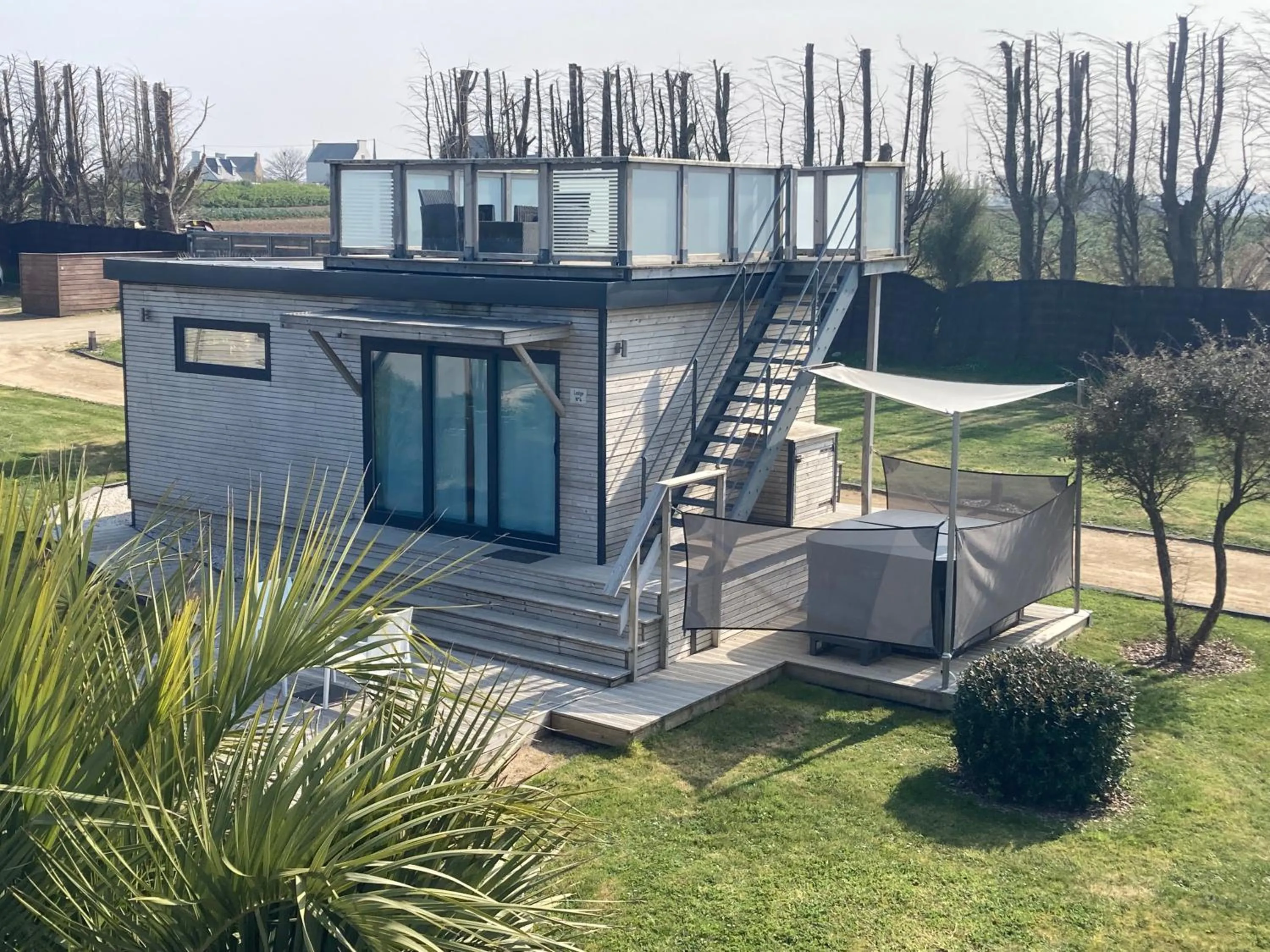 Hot Tub in Le Theven