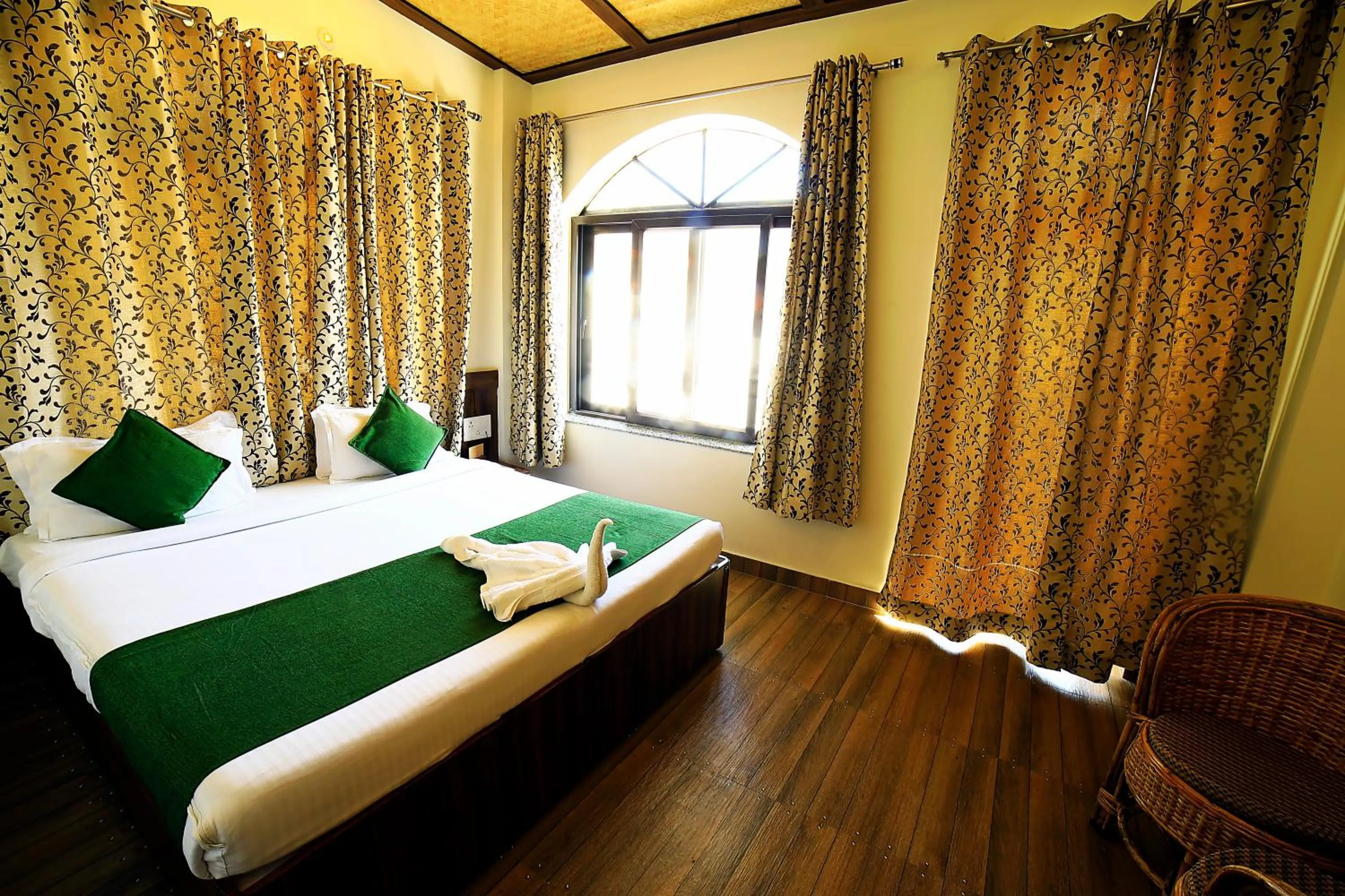 Bedroom, Bed in Vedas Tapovan