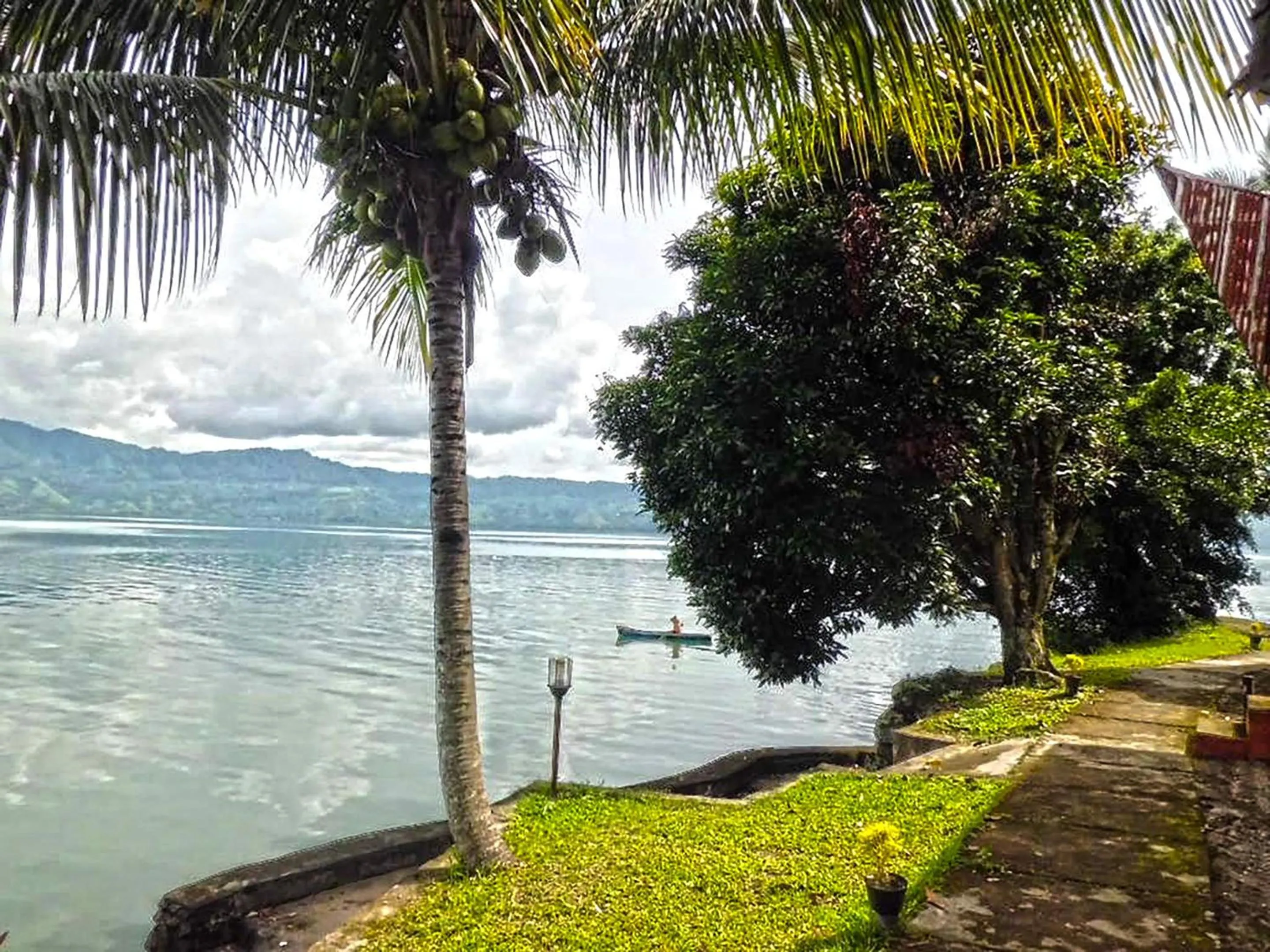 Tuk Tuk Timbul Bungalows