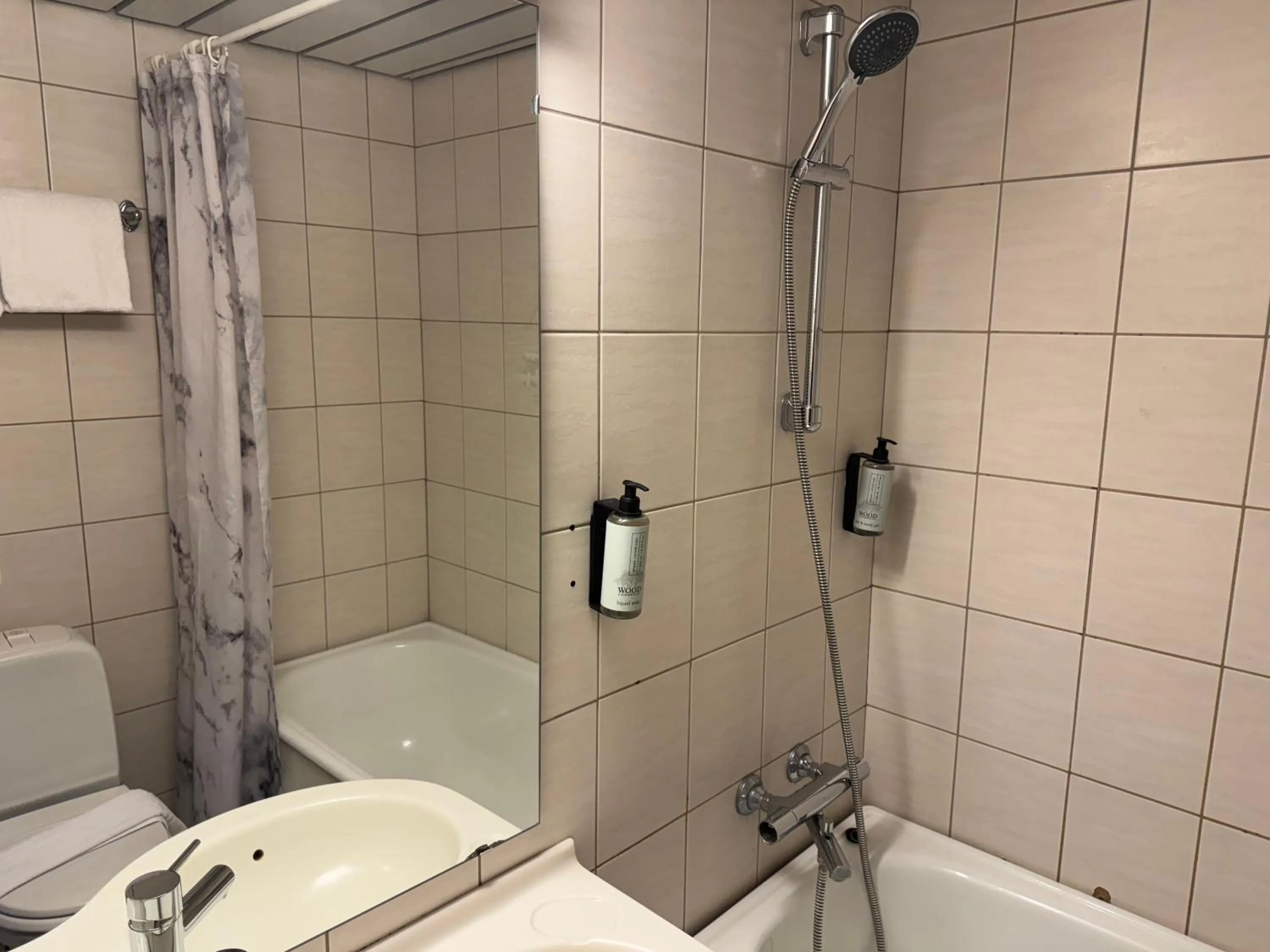 Shower in Park Hotel Vossevangen