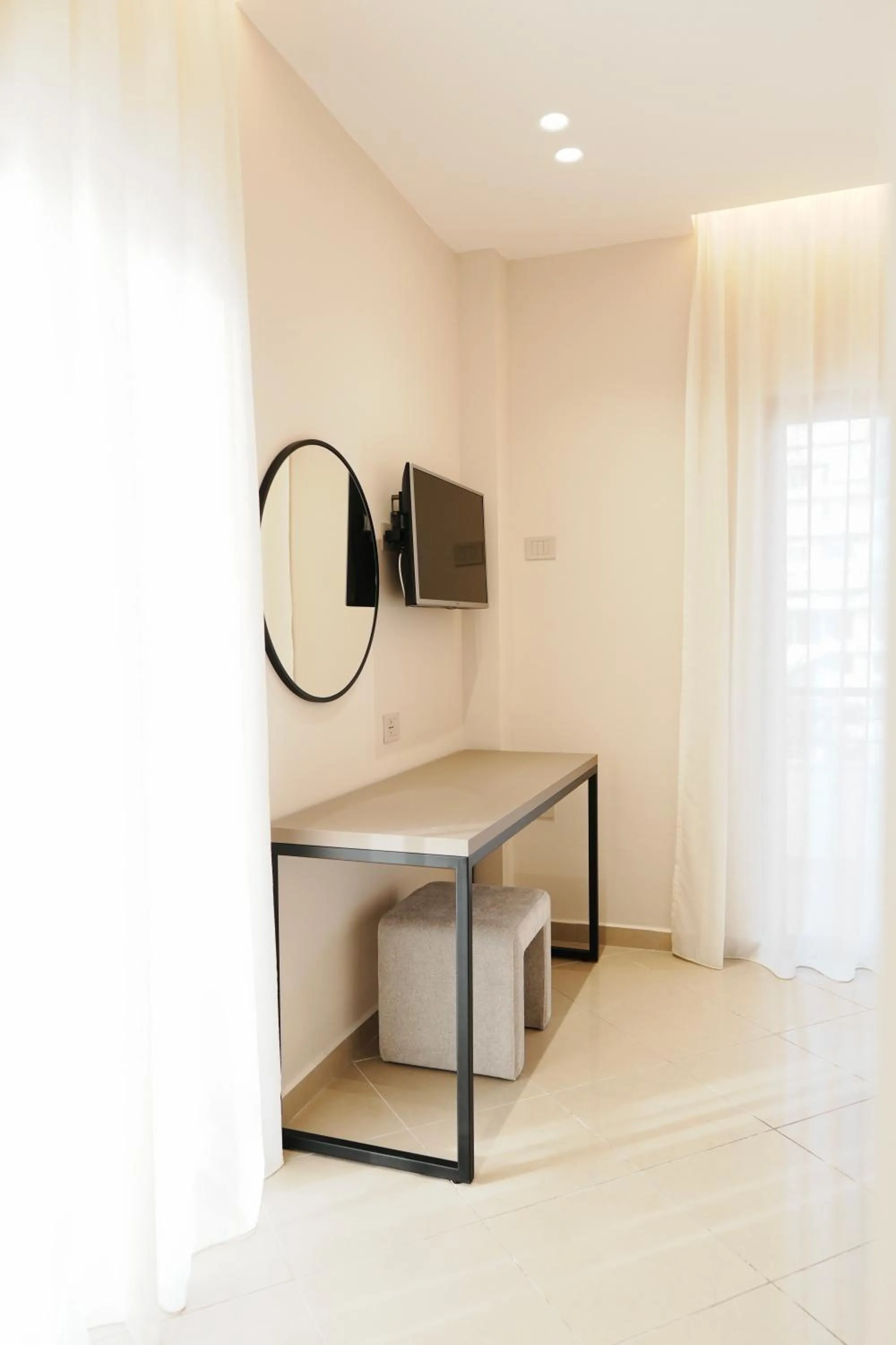 TV and multimedia in Hotel Mediterrane