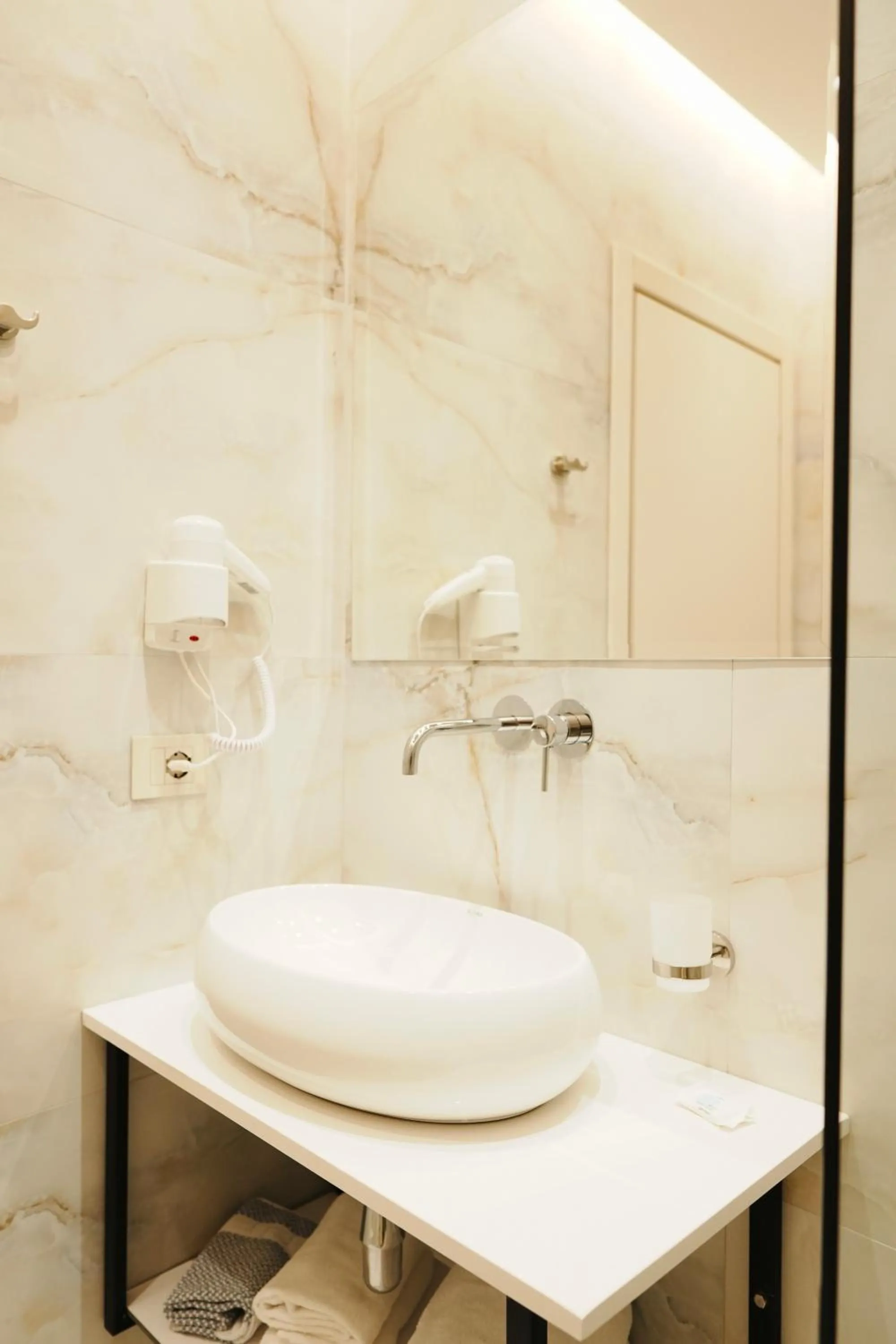 Bathroom in Hotel Mediterrane