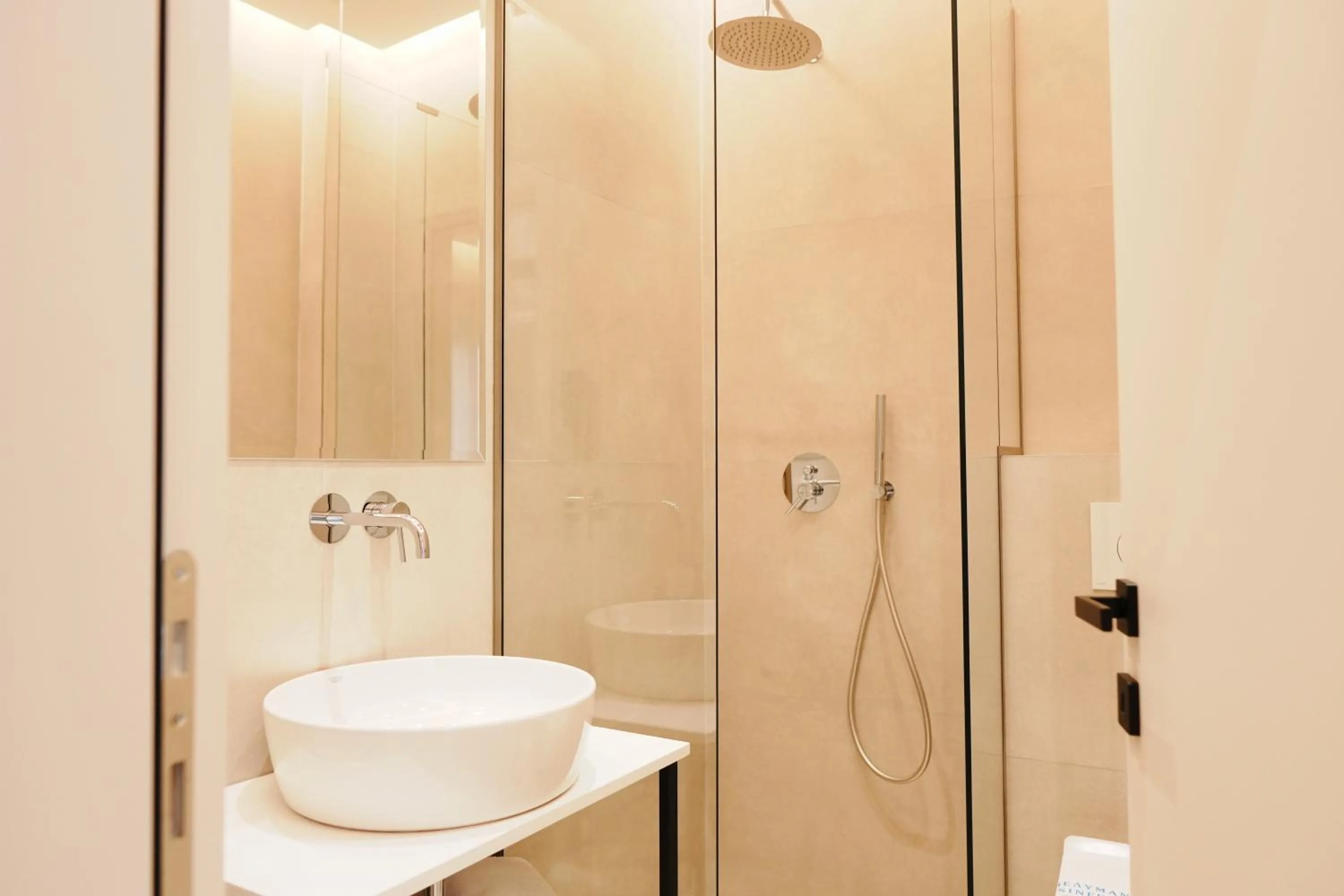 Toilet in Hotel Mediterrane