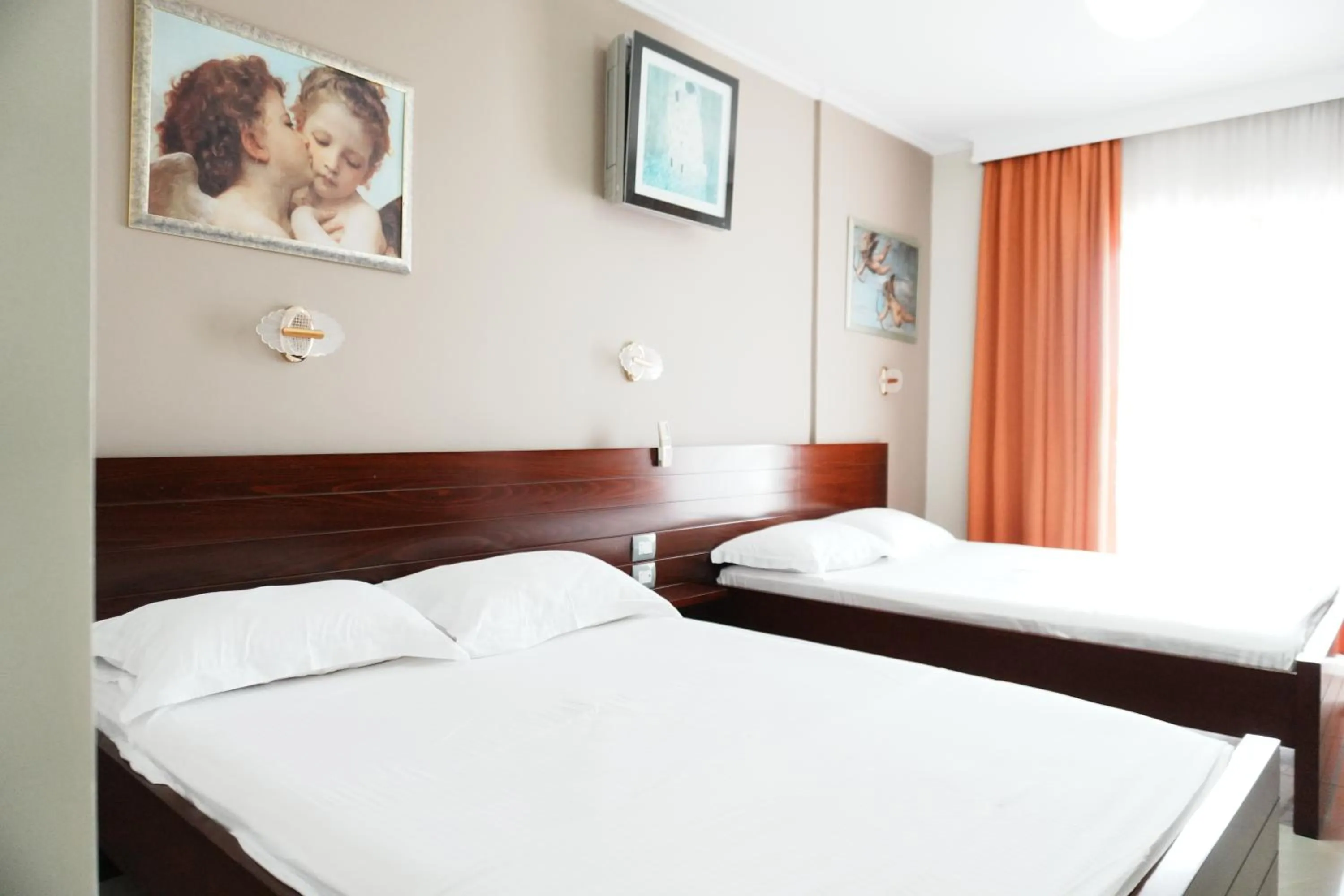 Bedroom in Hotel Mediterrane