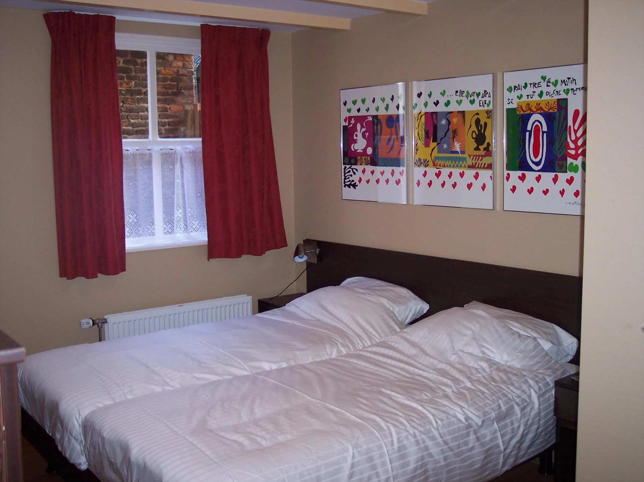 Bed in Hotel Bertram