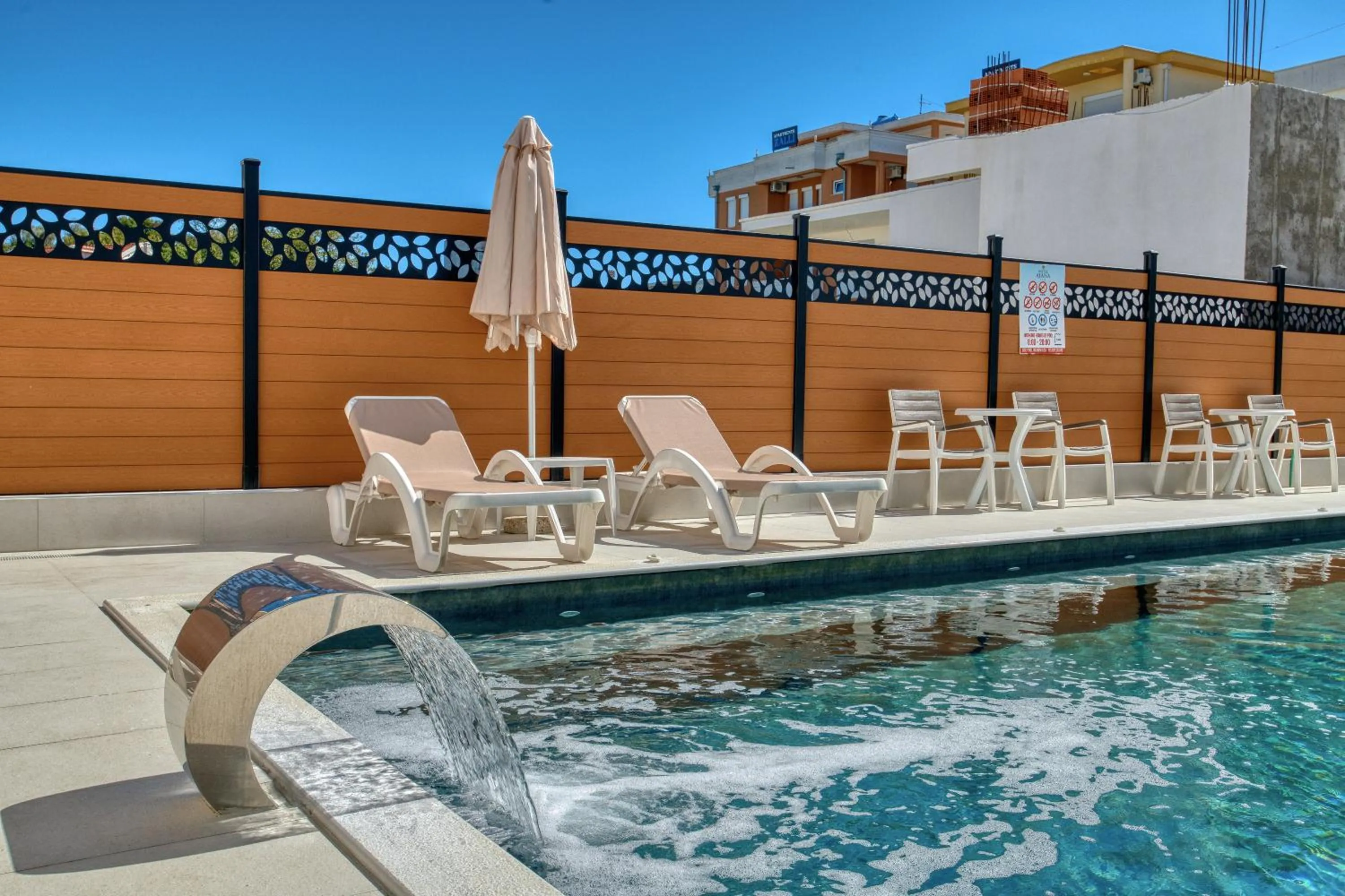 Day in Aqua Lounge Aparthotel Ulcinj