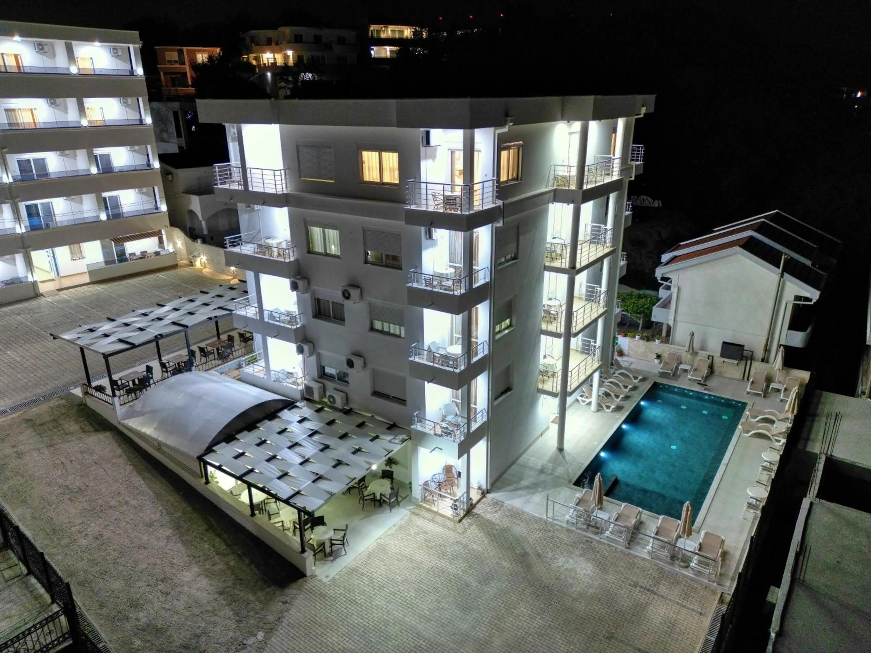 Property building in Aqua Lounge Aparthotel Ulcinj