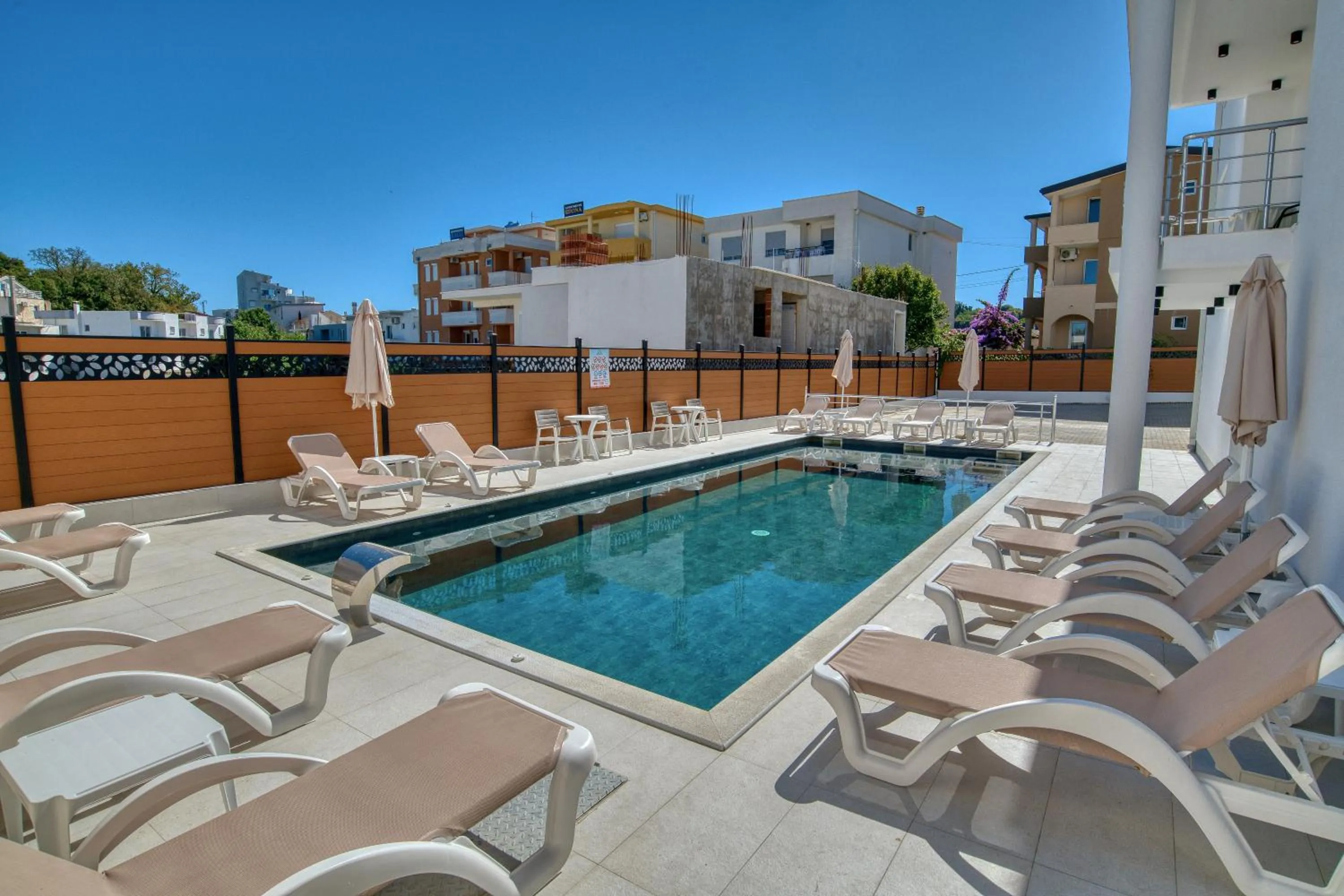 Property building in Aqua Lounge Aparthotel Ulcinj