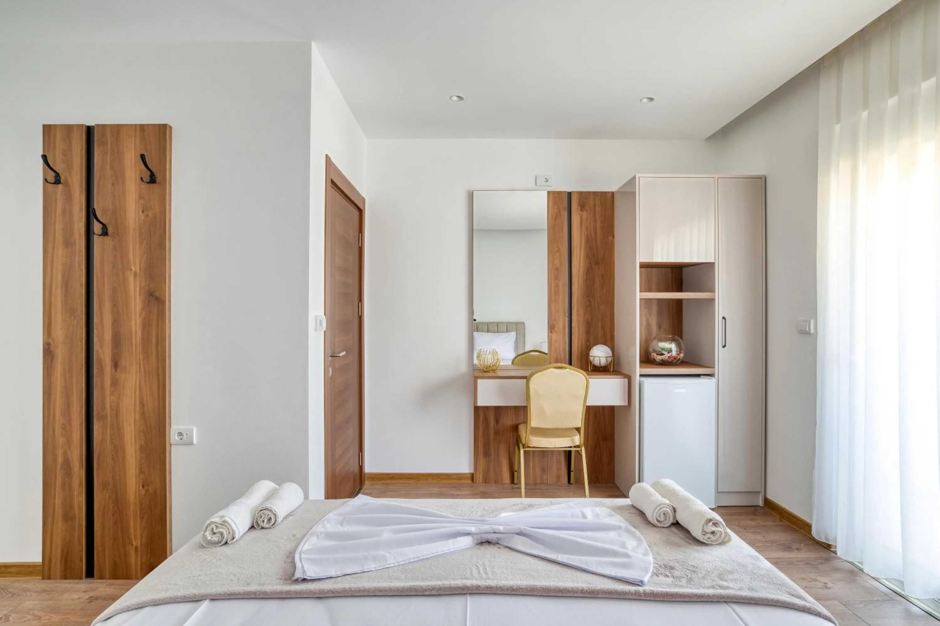 Photo of the whole room, Bed in Aqua Lounge Aparthotel Ulcinj