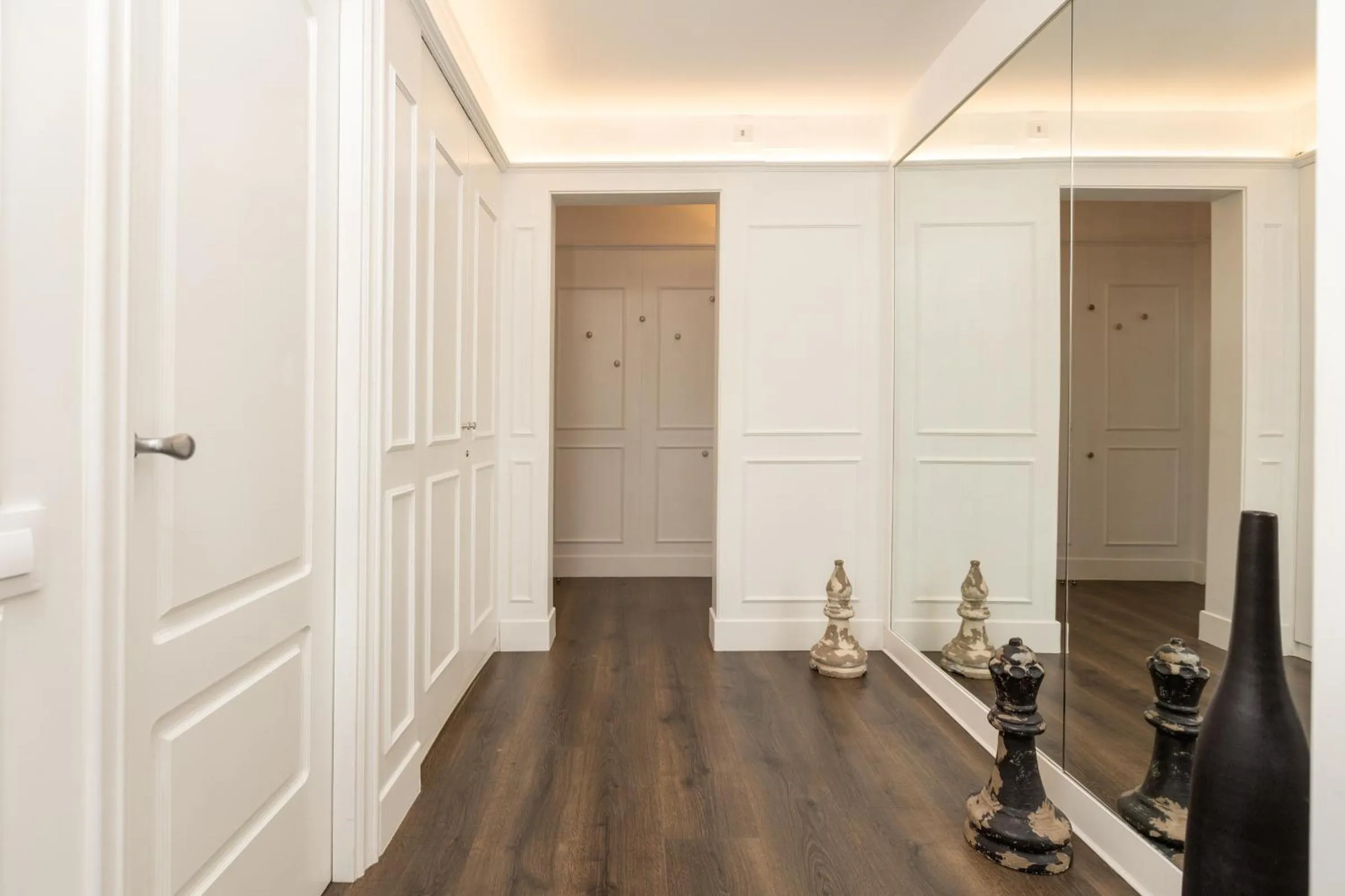 Enjoybcn Coliseum Apartments