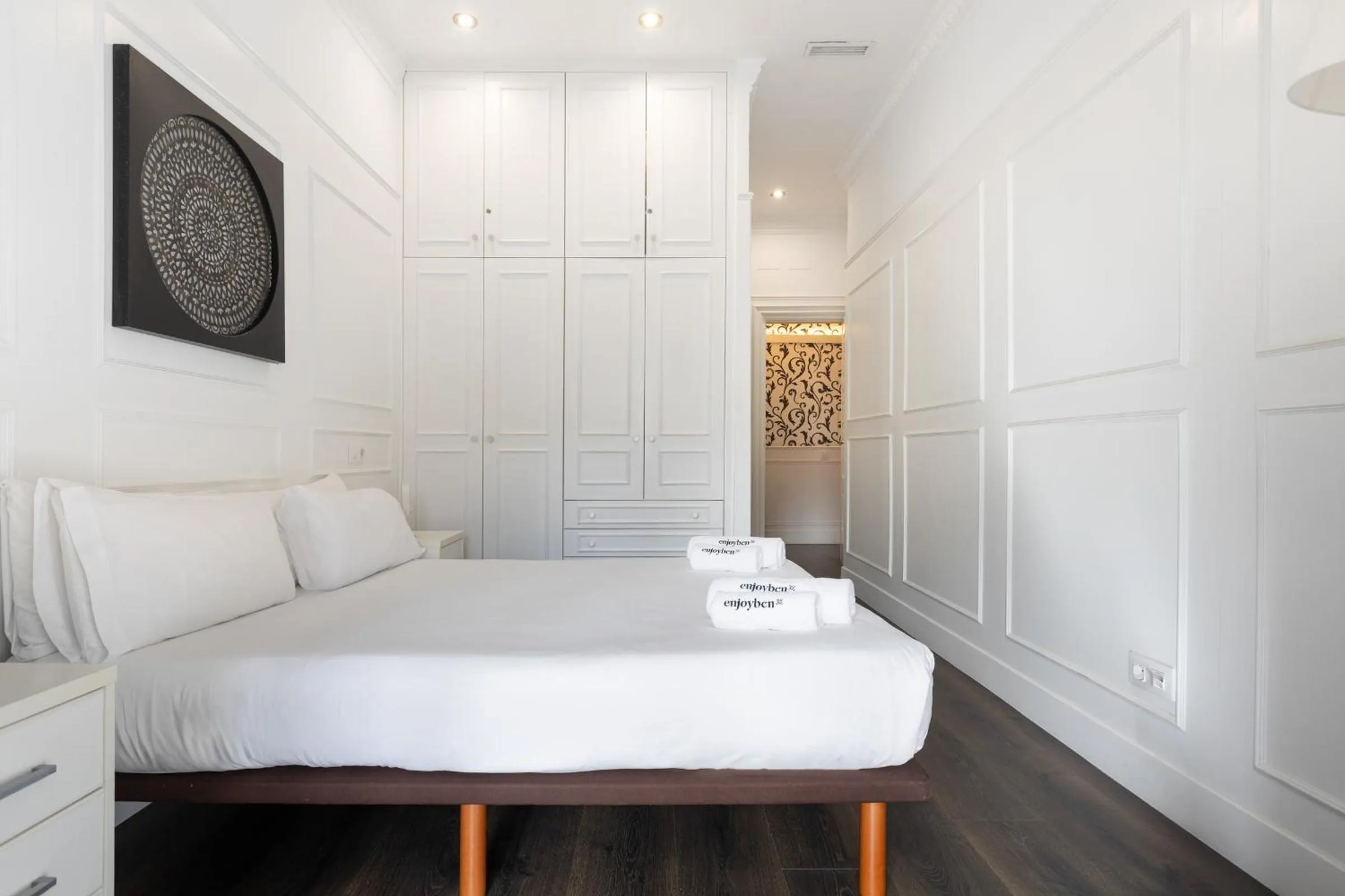 Bed in Enjoybcn Coliseum Apartments