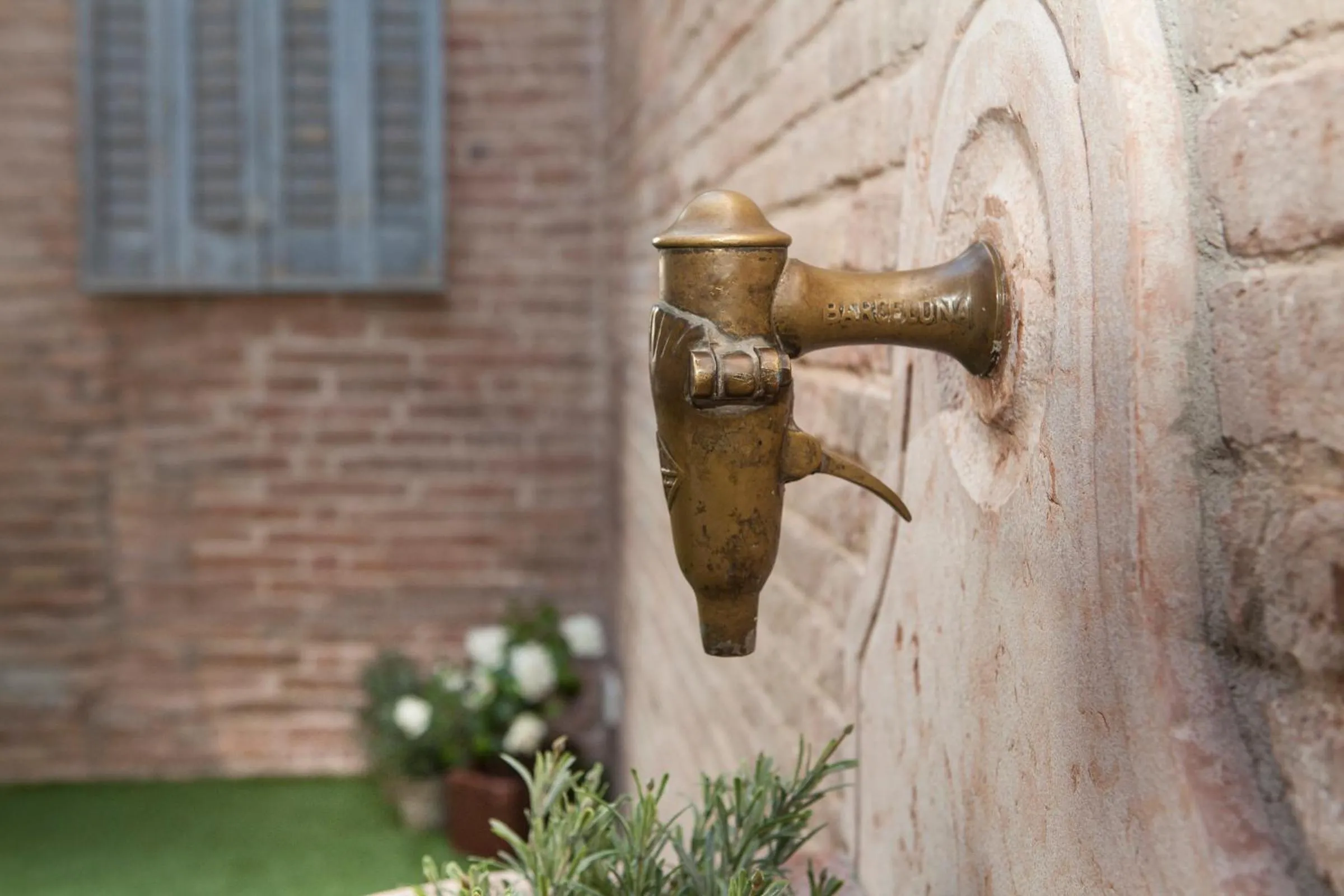 Day in Enjoybcn Coliseum Apartments