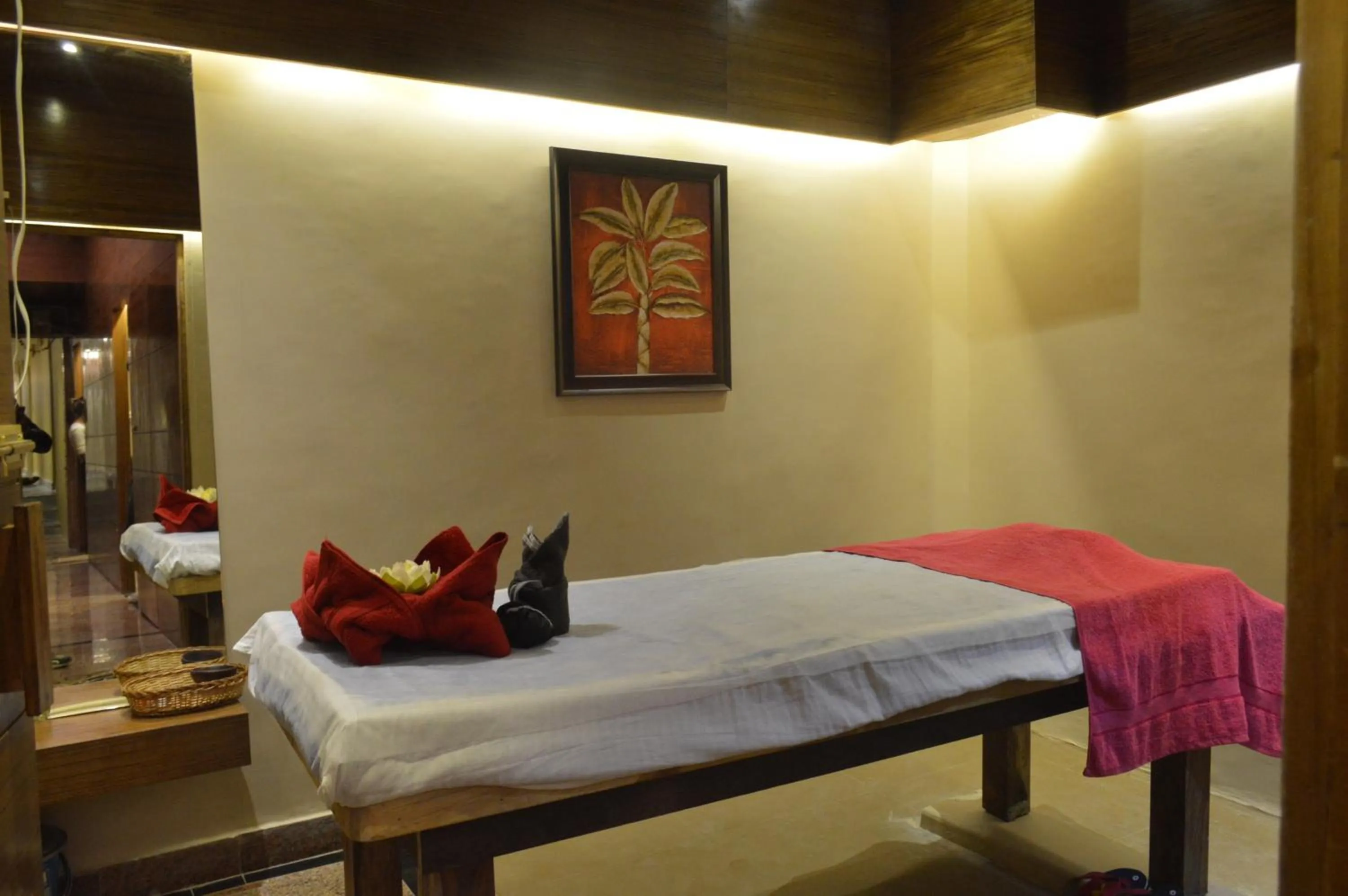 Fitness centre/facilities in Hotel Mount Regency