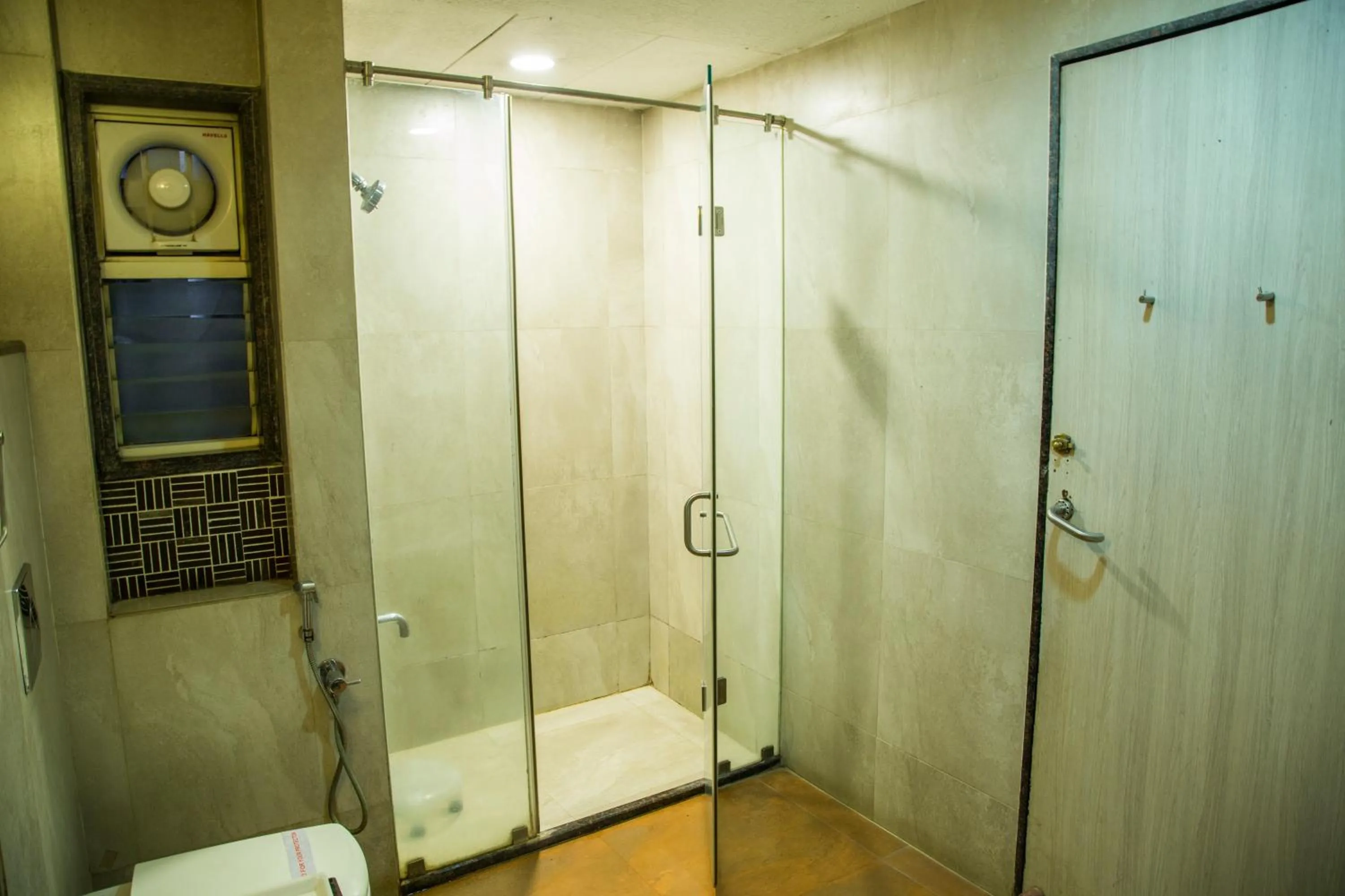 Bathroom in Hotel Mount Regency