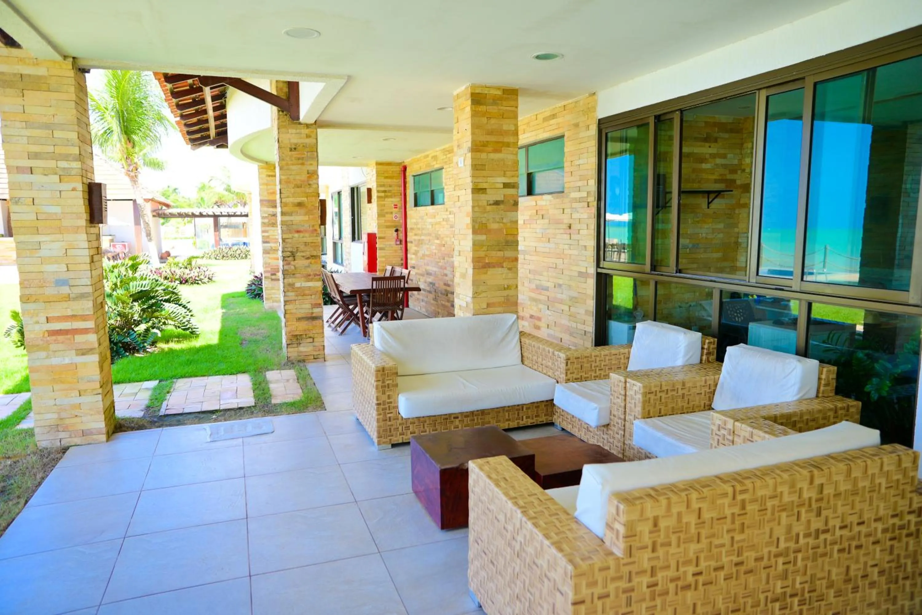 Seating area in Waterfront Apart Hotel