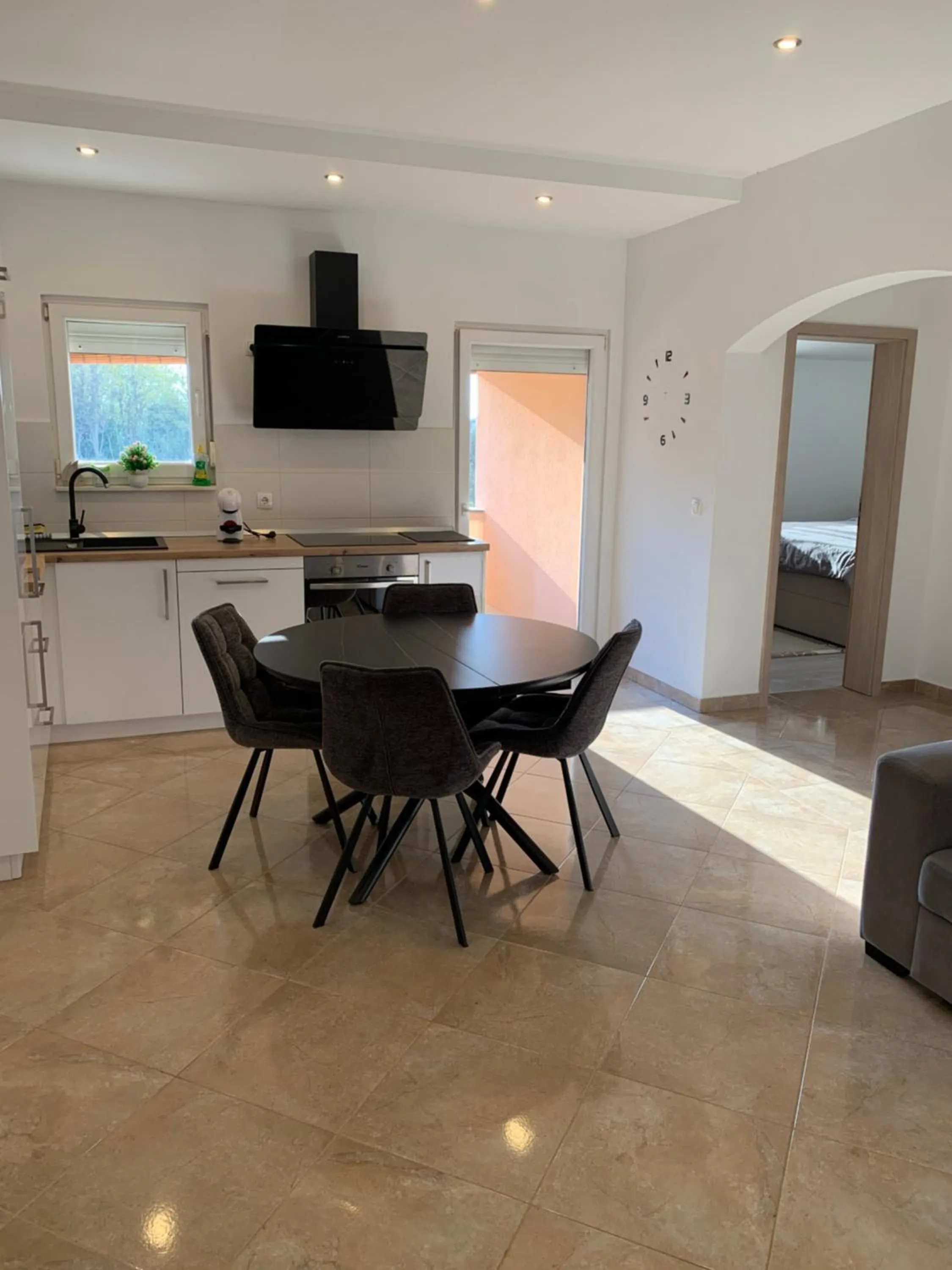 Apartment with Pool View  in Nelly Apartments