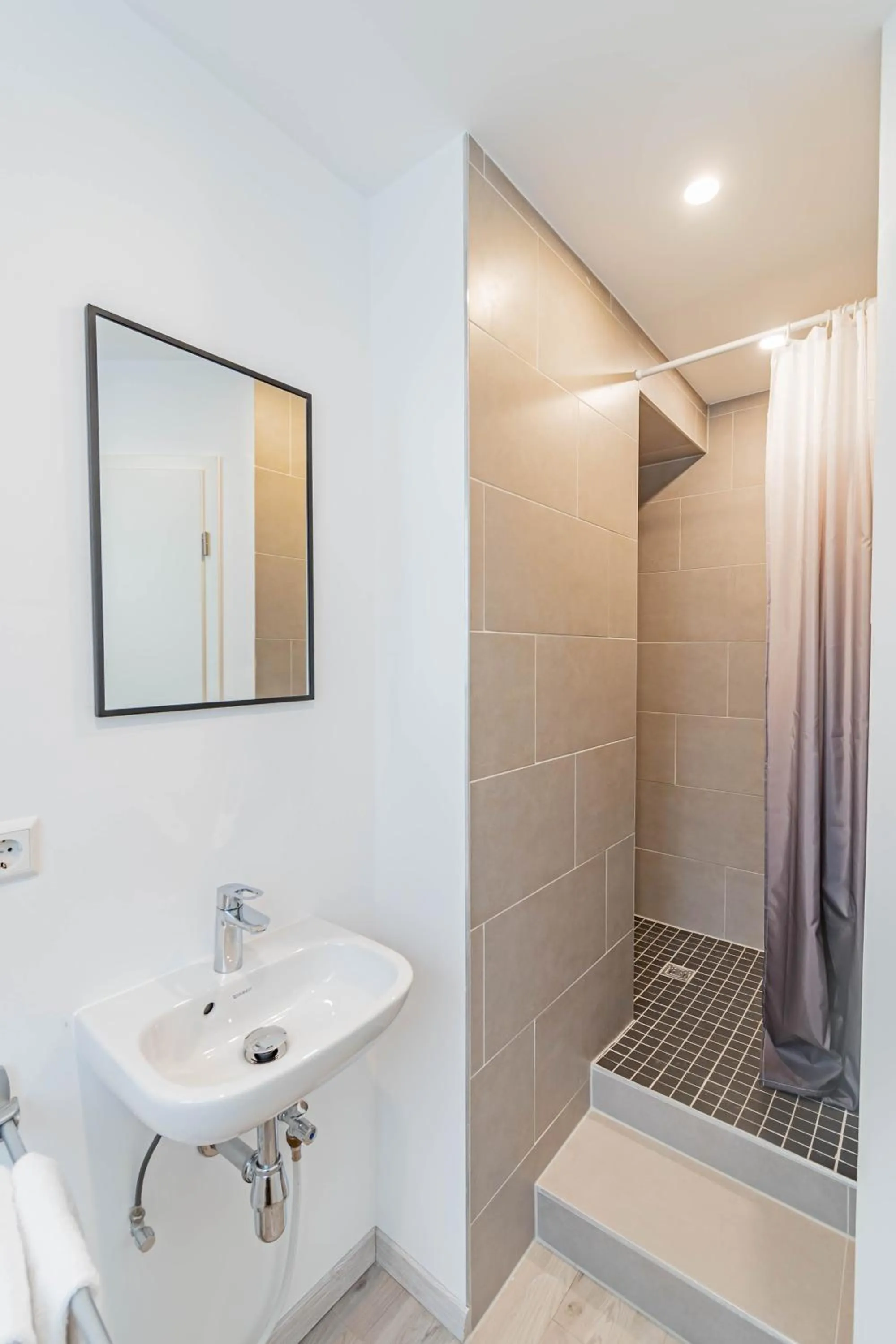 Shower in Hotel Herckmans