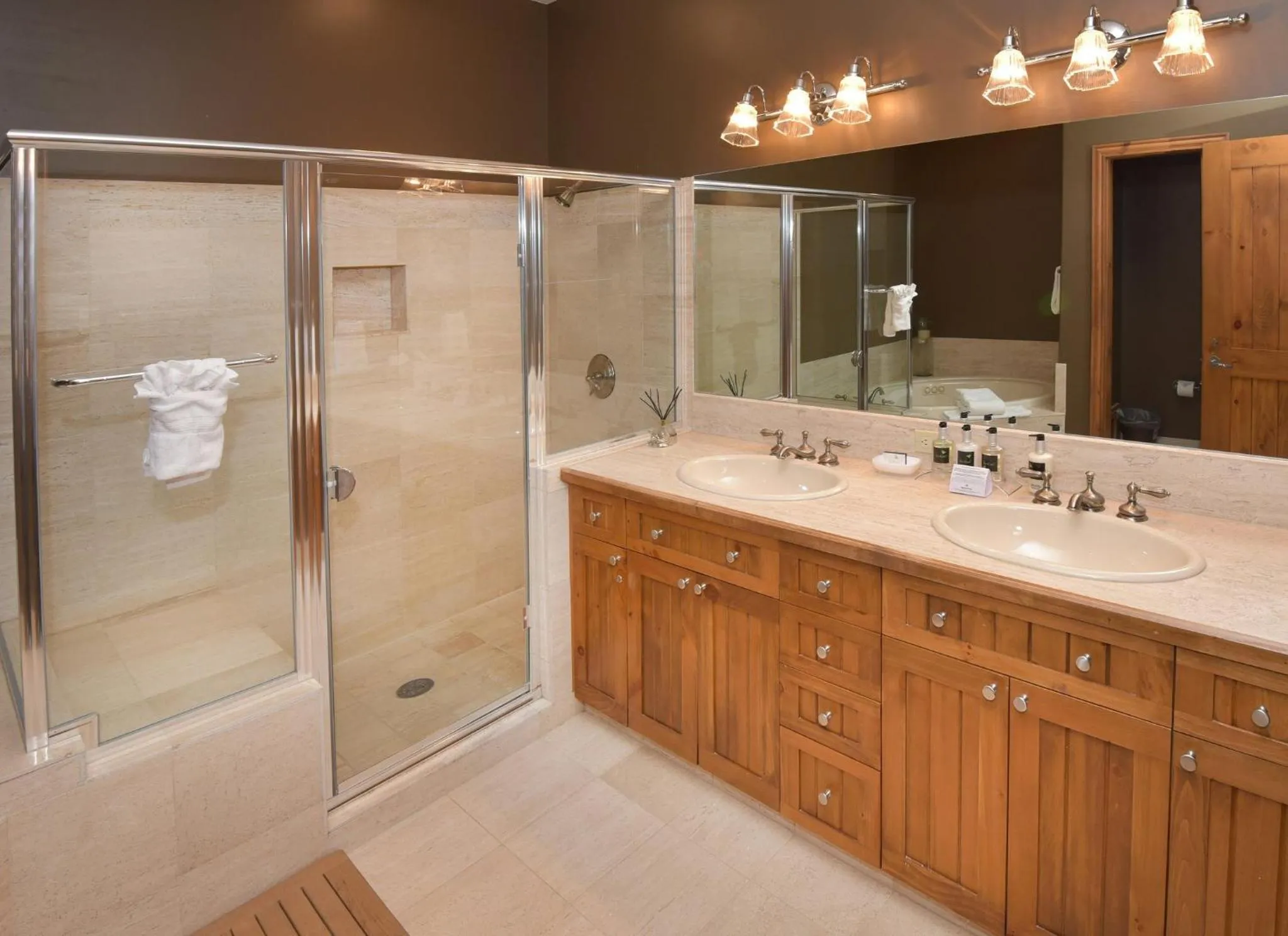 Bathroom in Elkhorn Lodge, A Vail Resorts Property