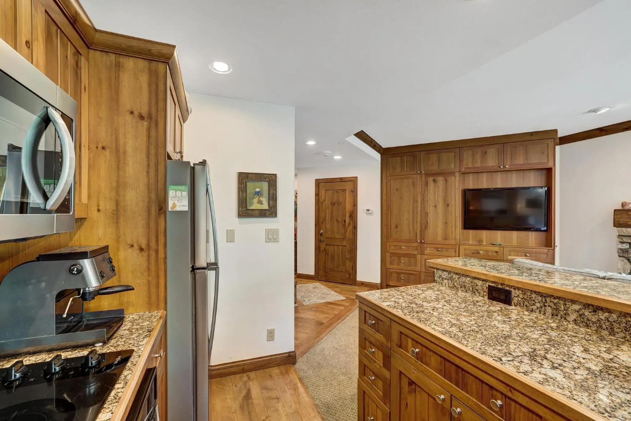 Communal kitchen in Elkhorn Lodge