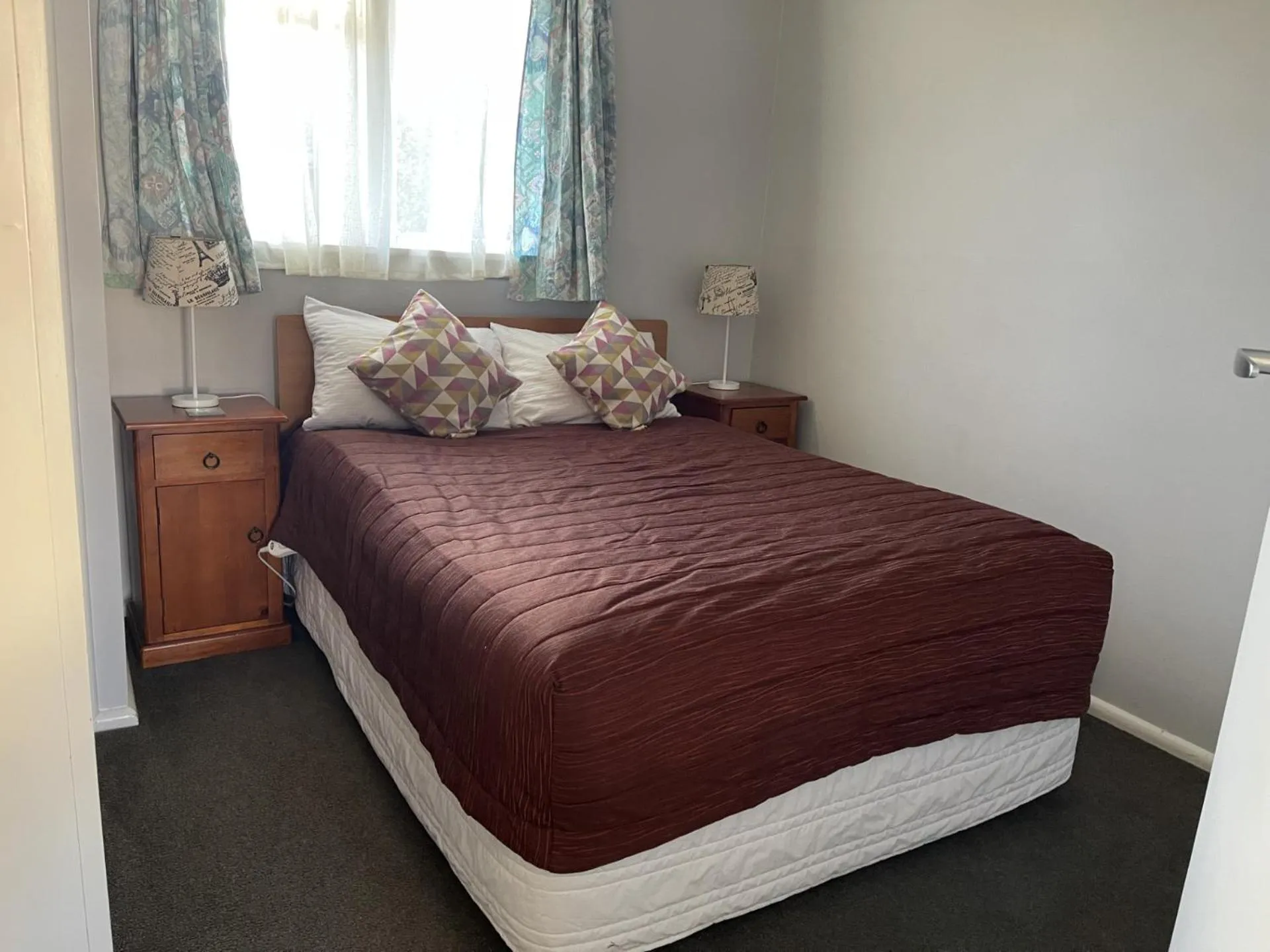 Bedroom, Bed in Earnslaw Motel