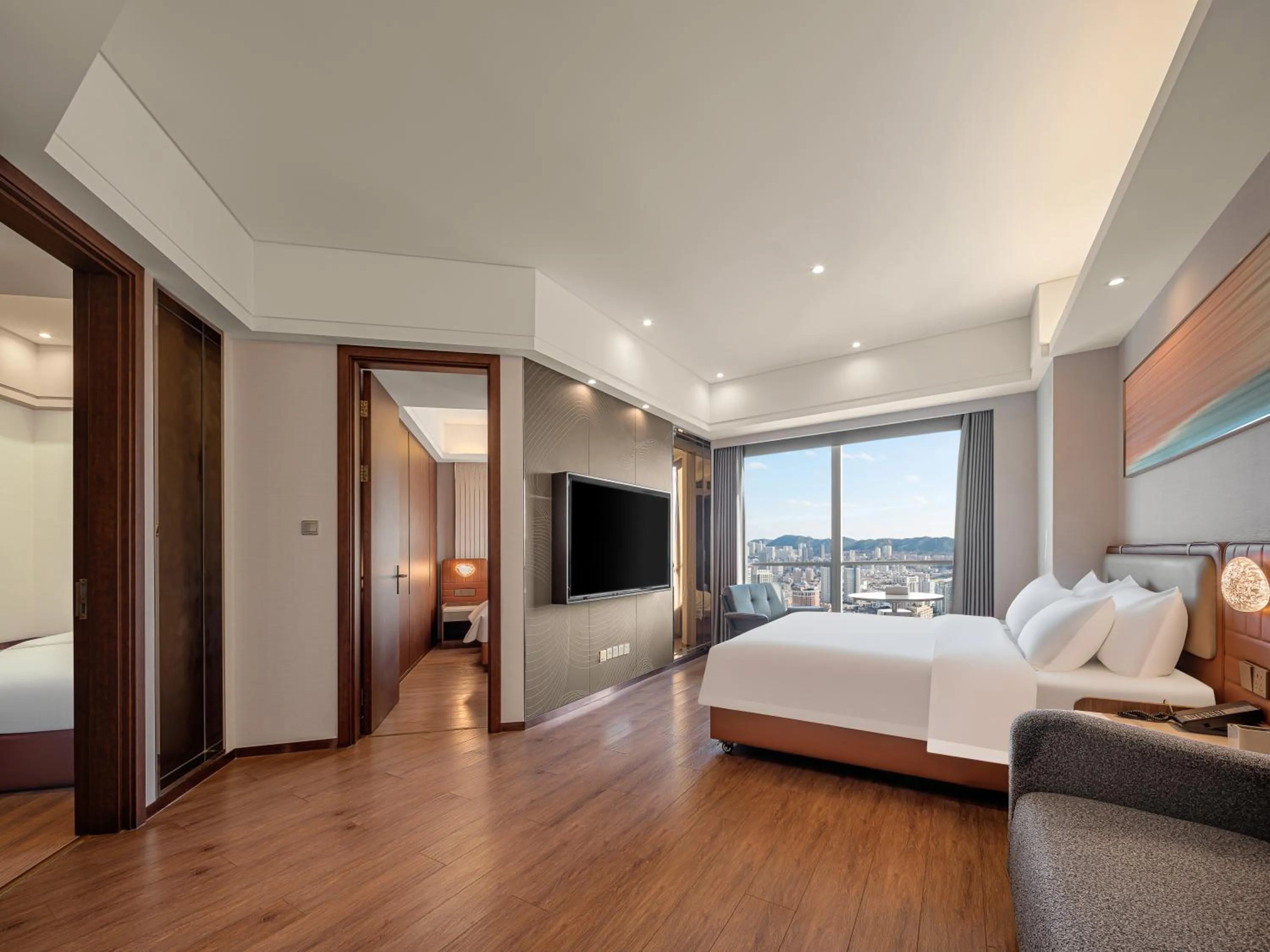 Bed in Dalian Zhongshan Square Seaview Meilun Hotel