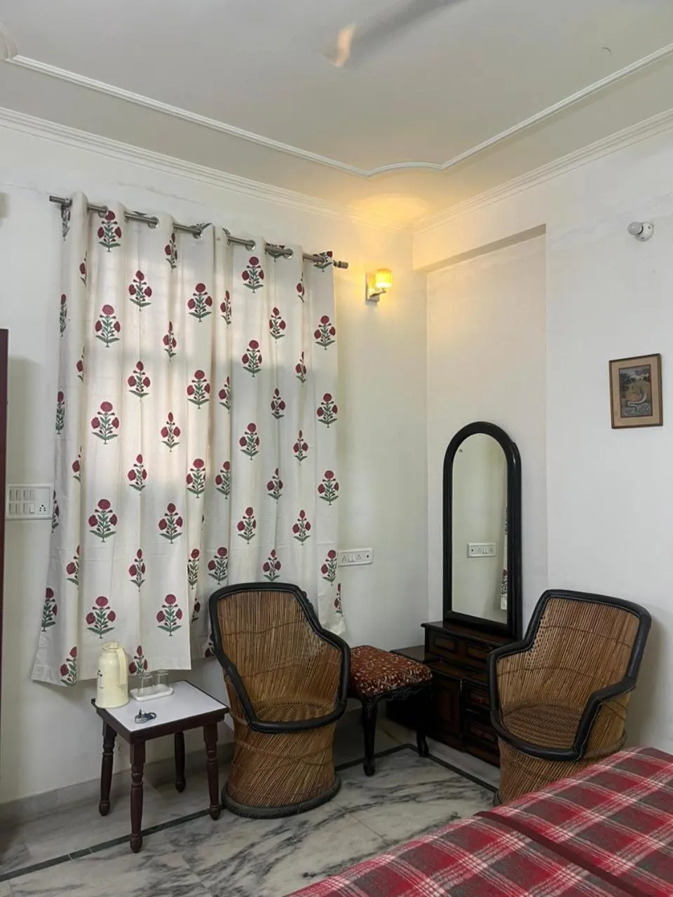 Property building in Doongri Haveli