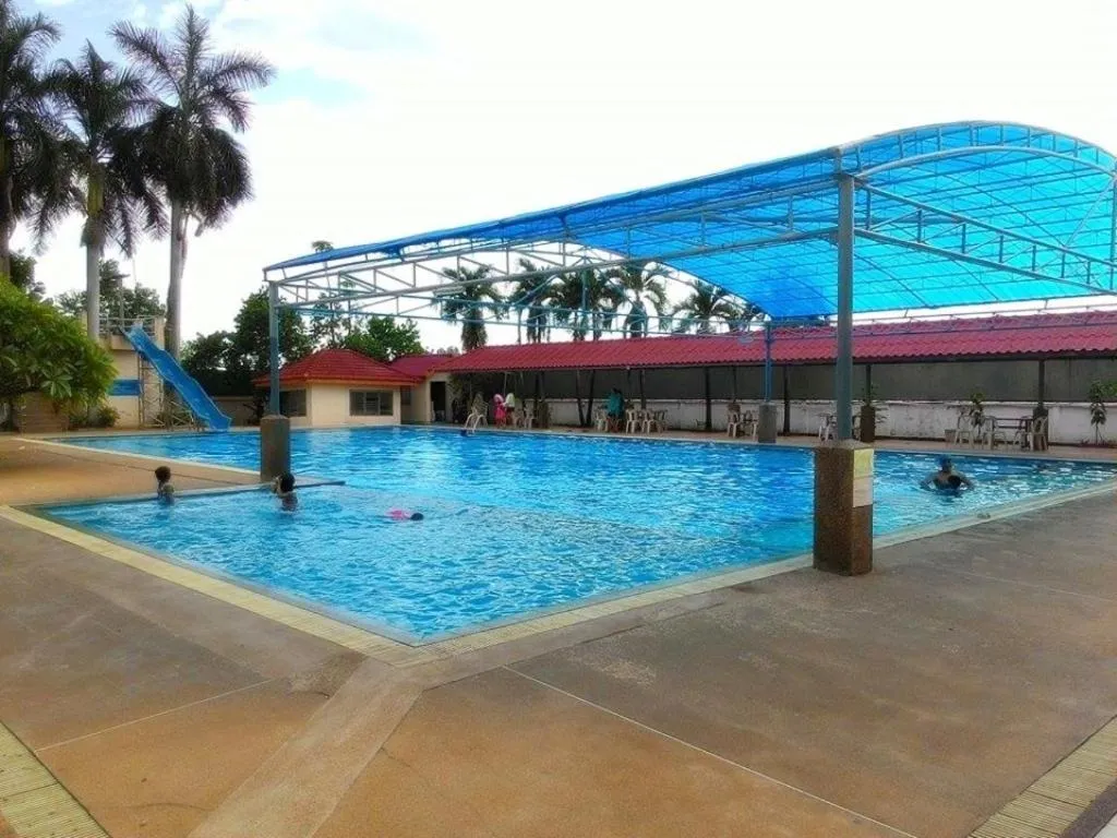 Swimming pool in KP Hotel Udonthani