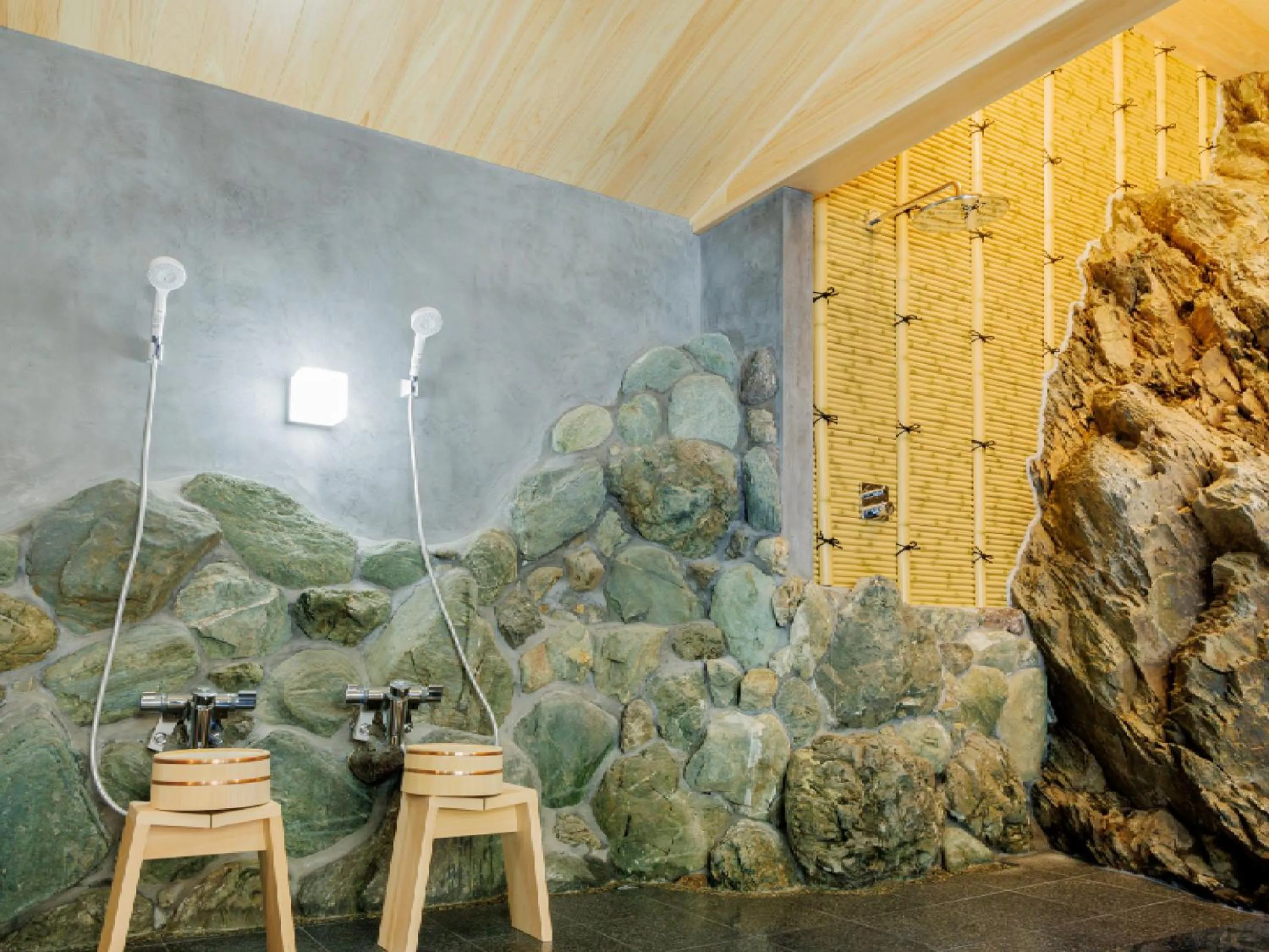 Public Bath in Ryokan Kigusuriya