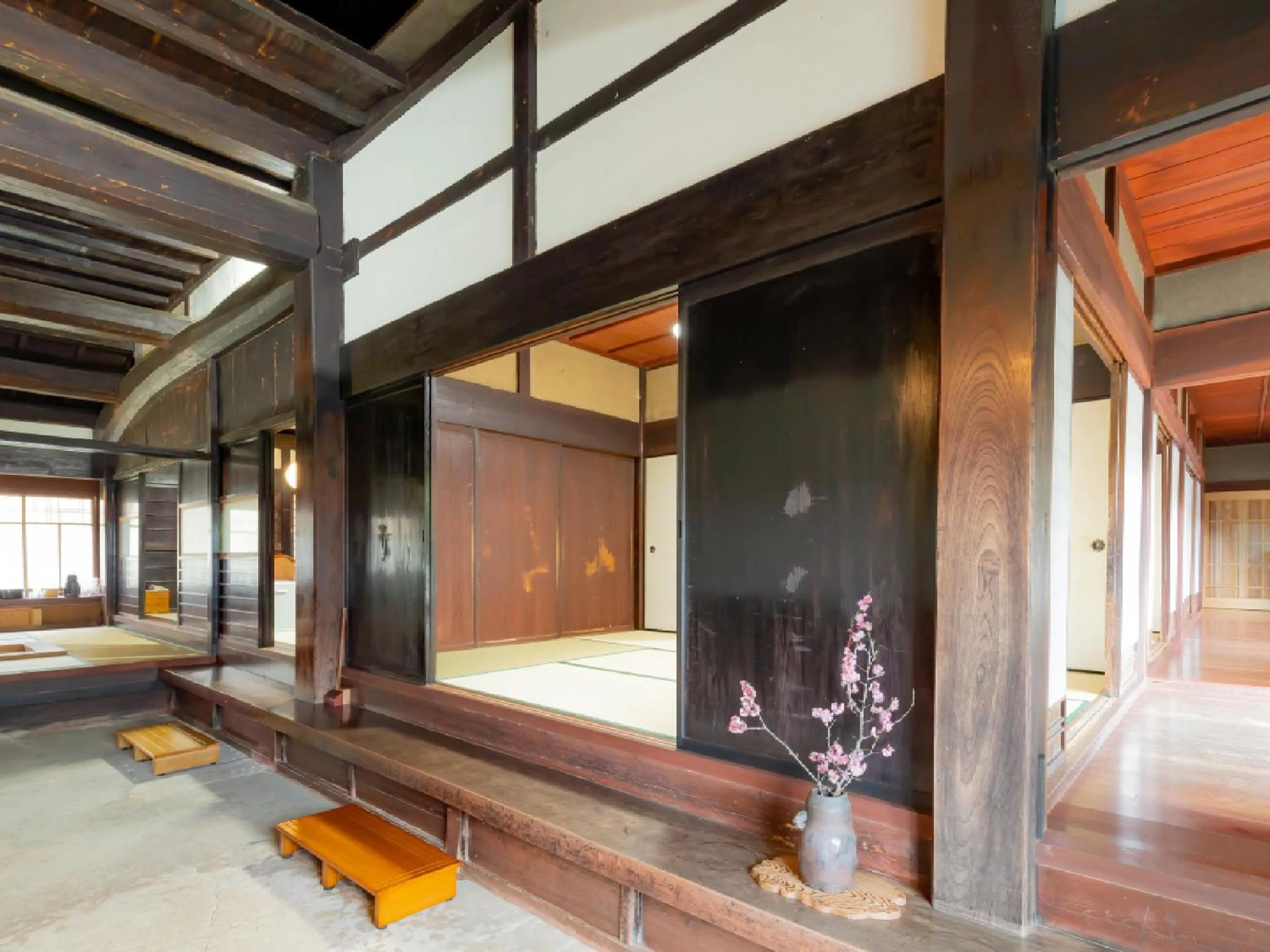 Photo of the whole room in Ryokan Kigusuriya