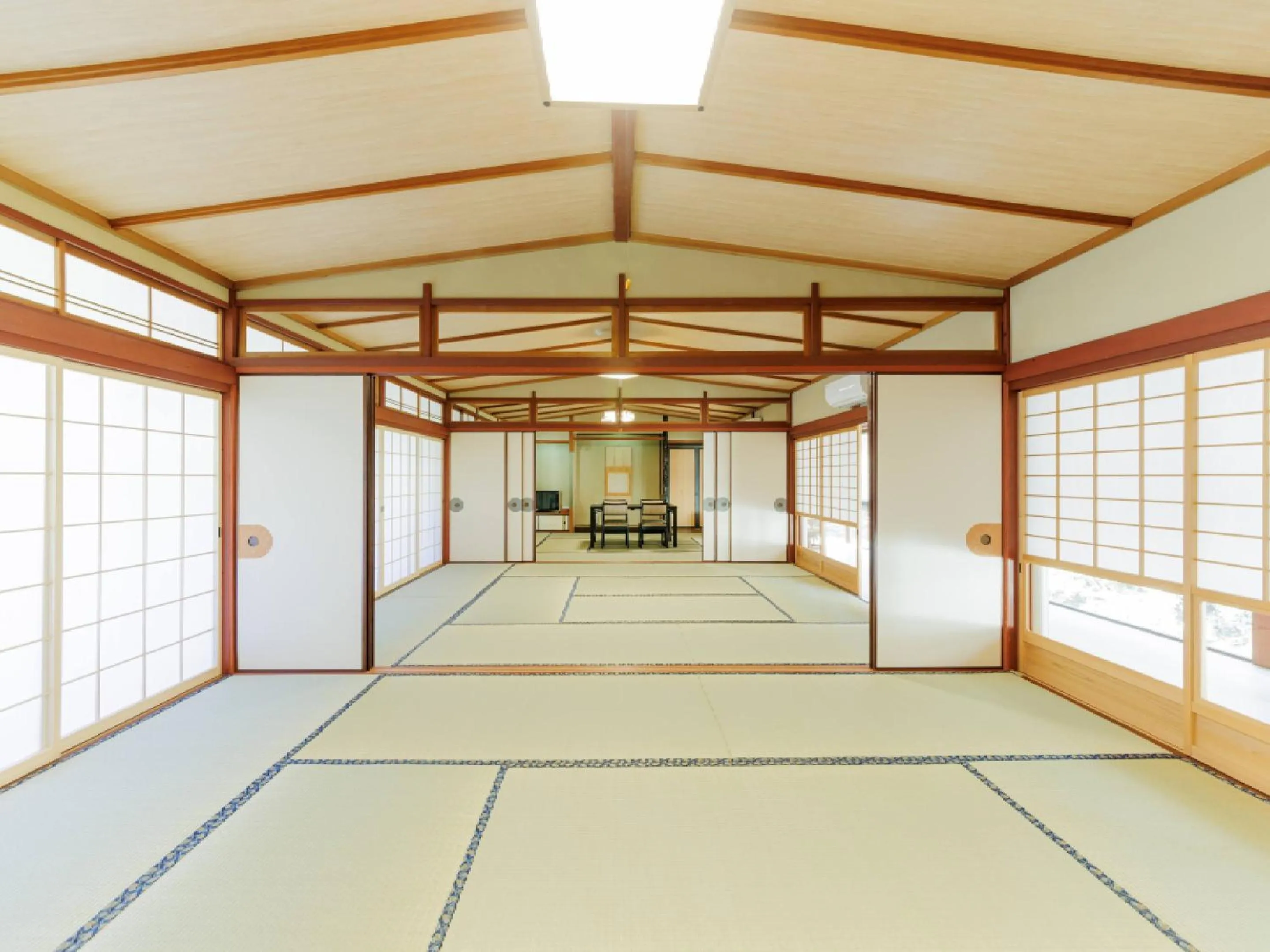 Photo of the whole room in Ryokan Kigusuriya