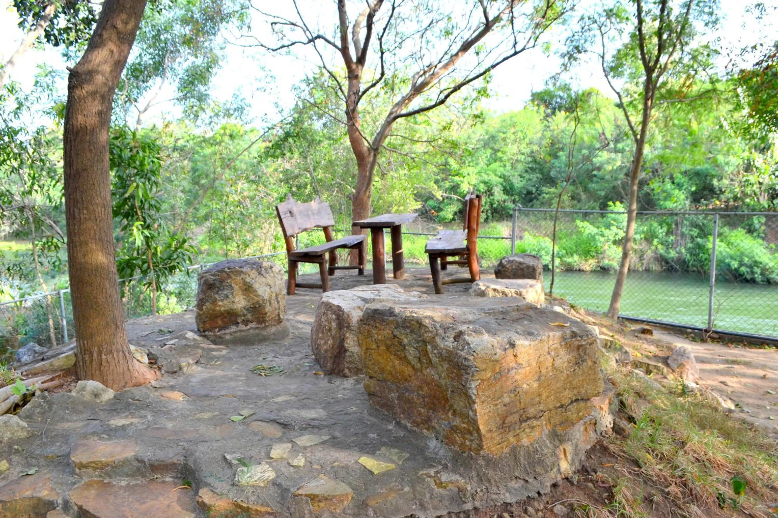 Property building in Birds Paradise Inn