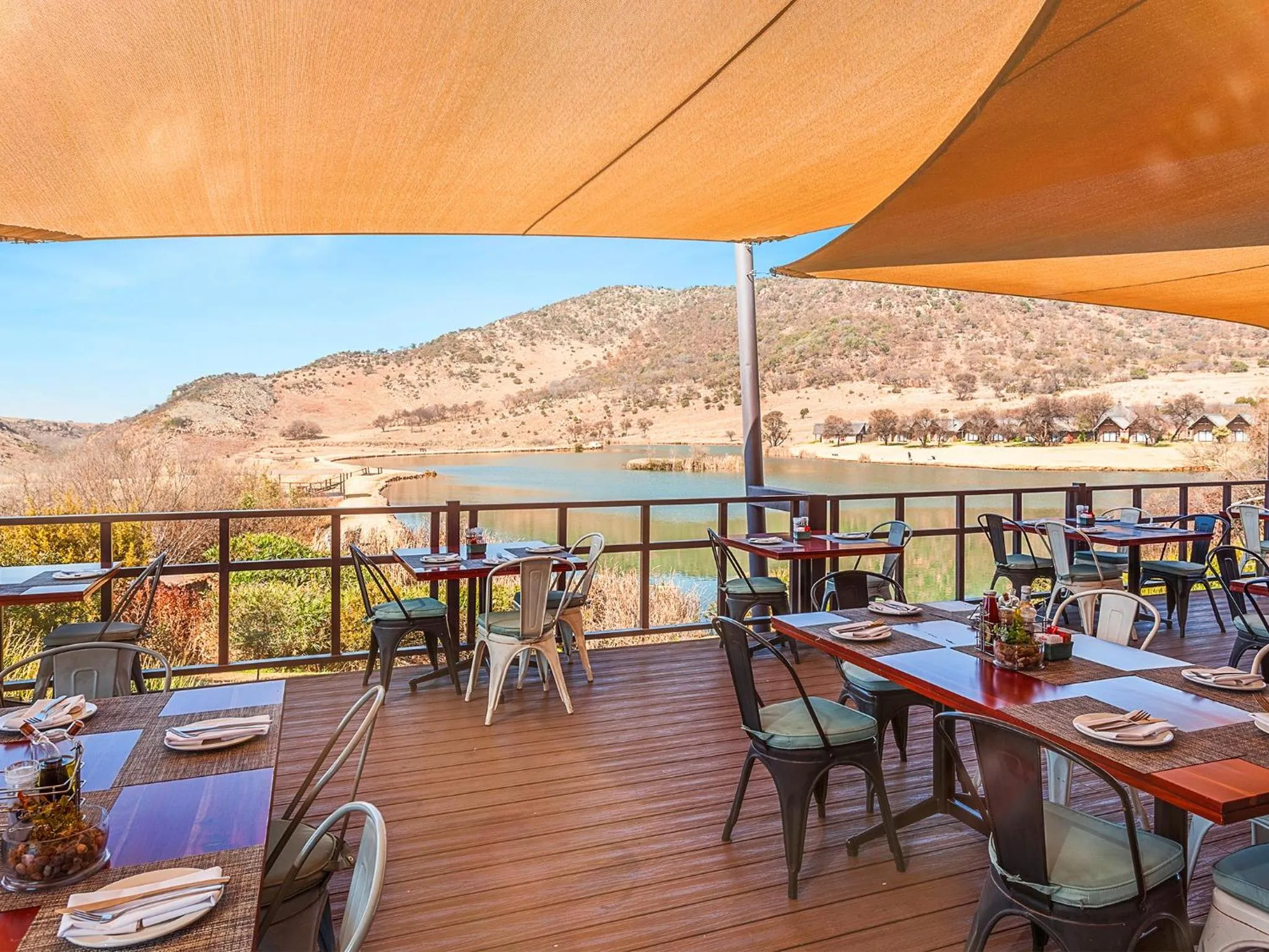 Restaurant/places to eat in Kloofzicht Lodge & Spa