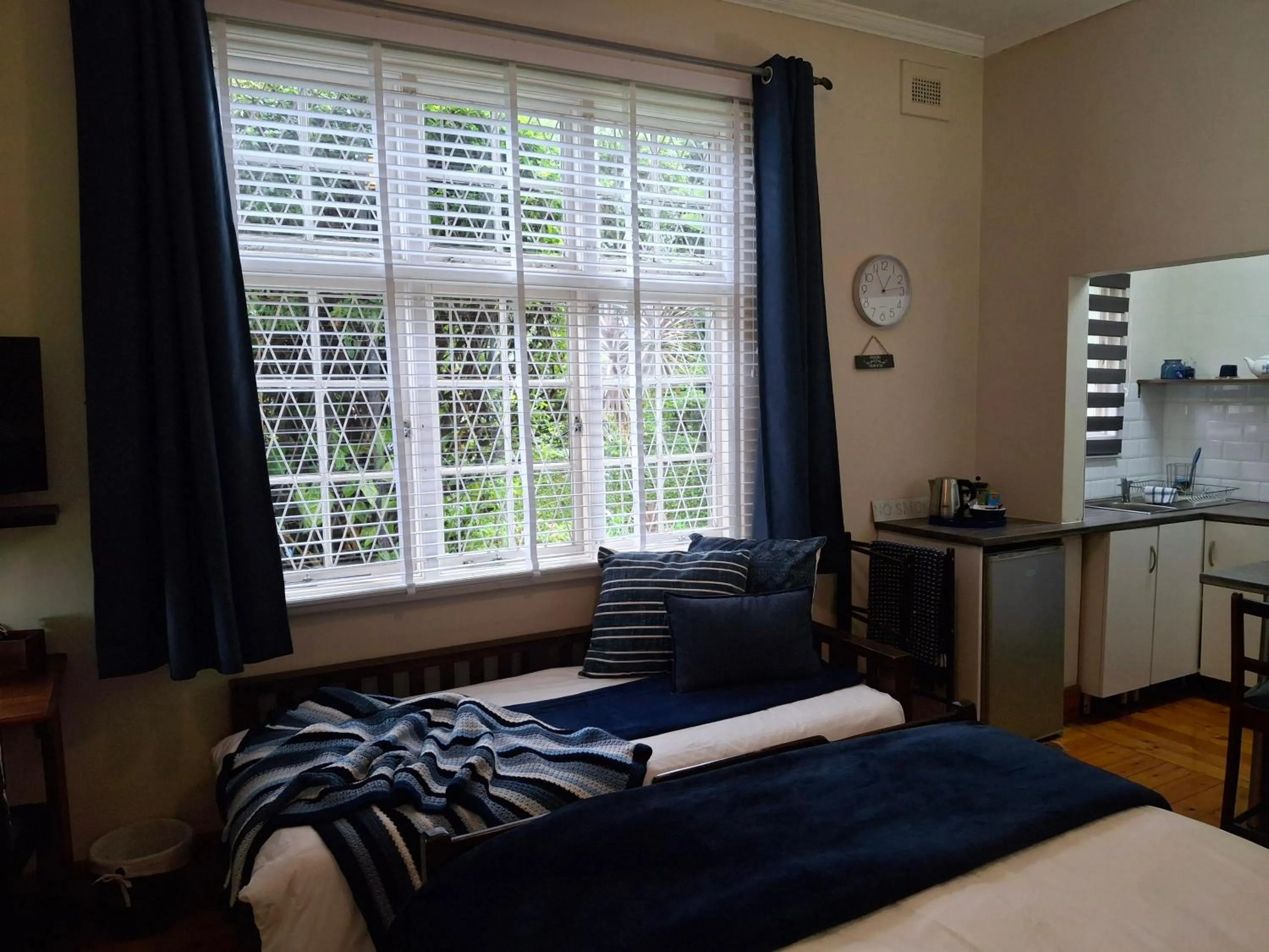 Bed in Apartment 7 On Oakleigh