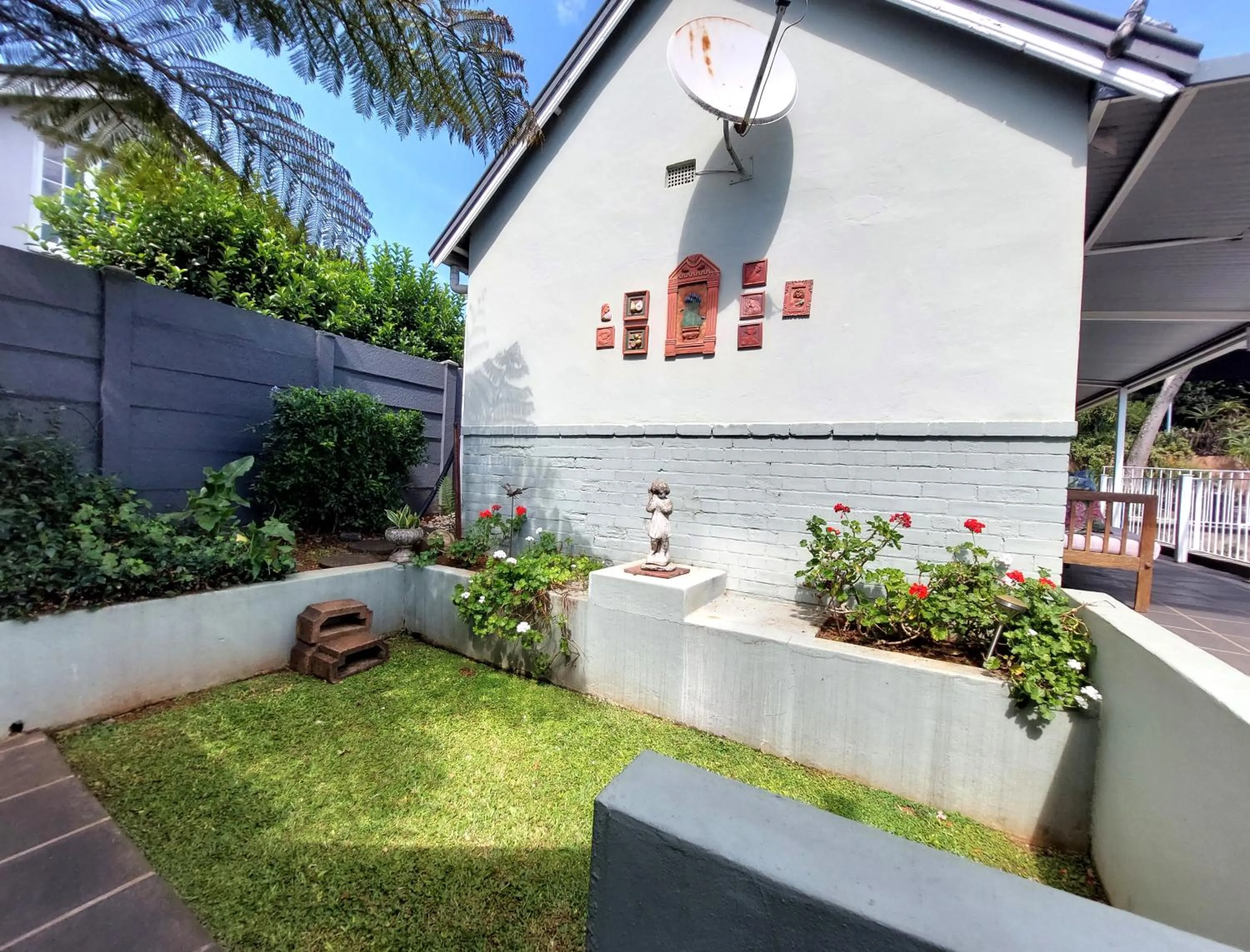 Property building in Apartment 7 On Oakleigh