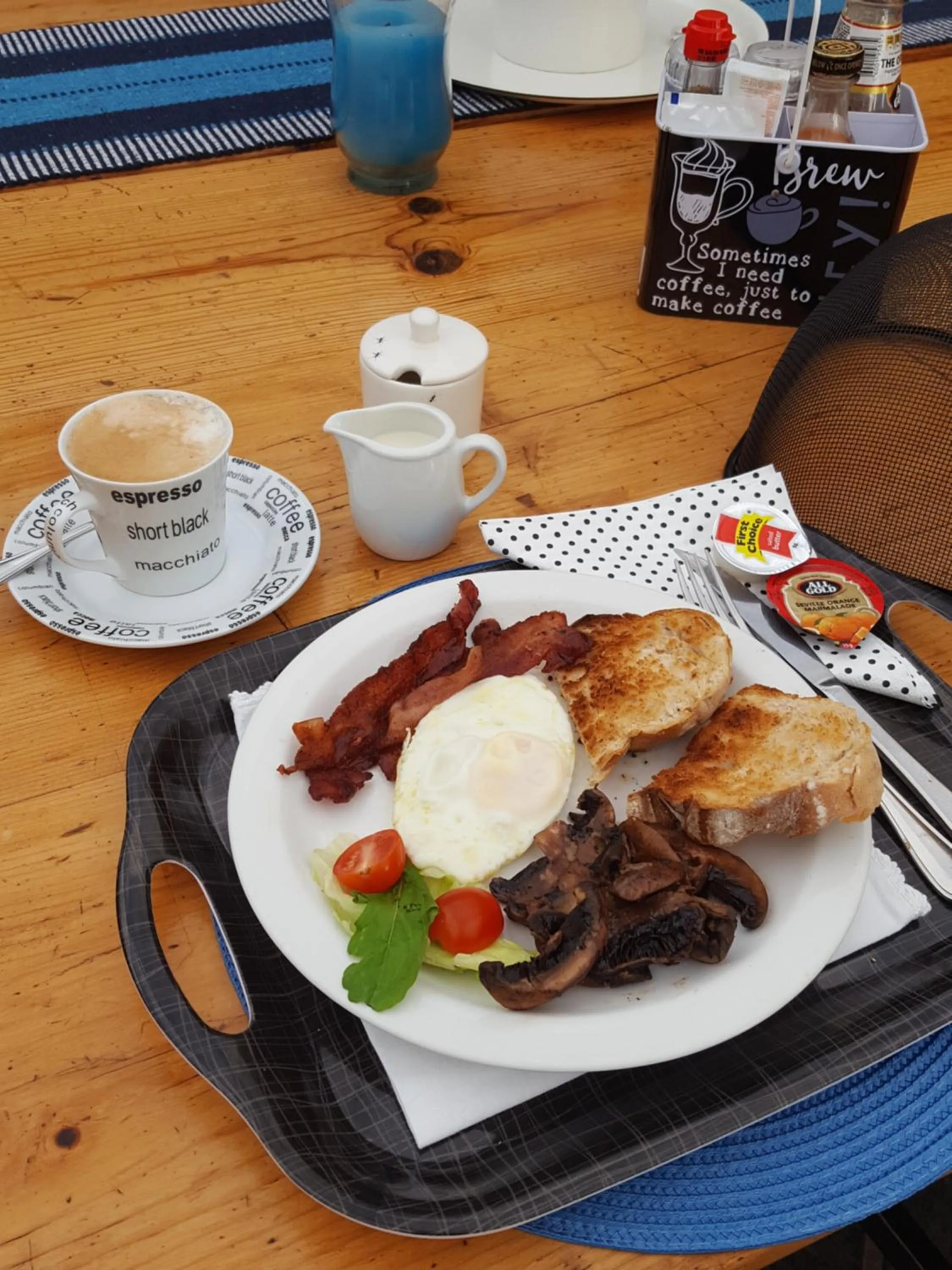 Food in Apartment 7 On Oakleigh