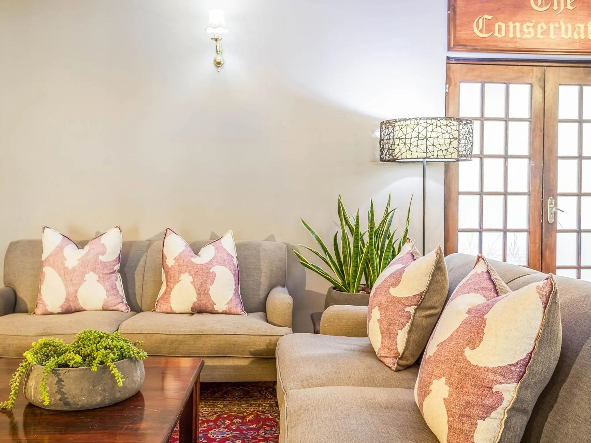 Communal lounge/ TV room in Glenburn Lodge & Spa