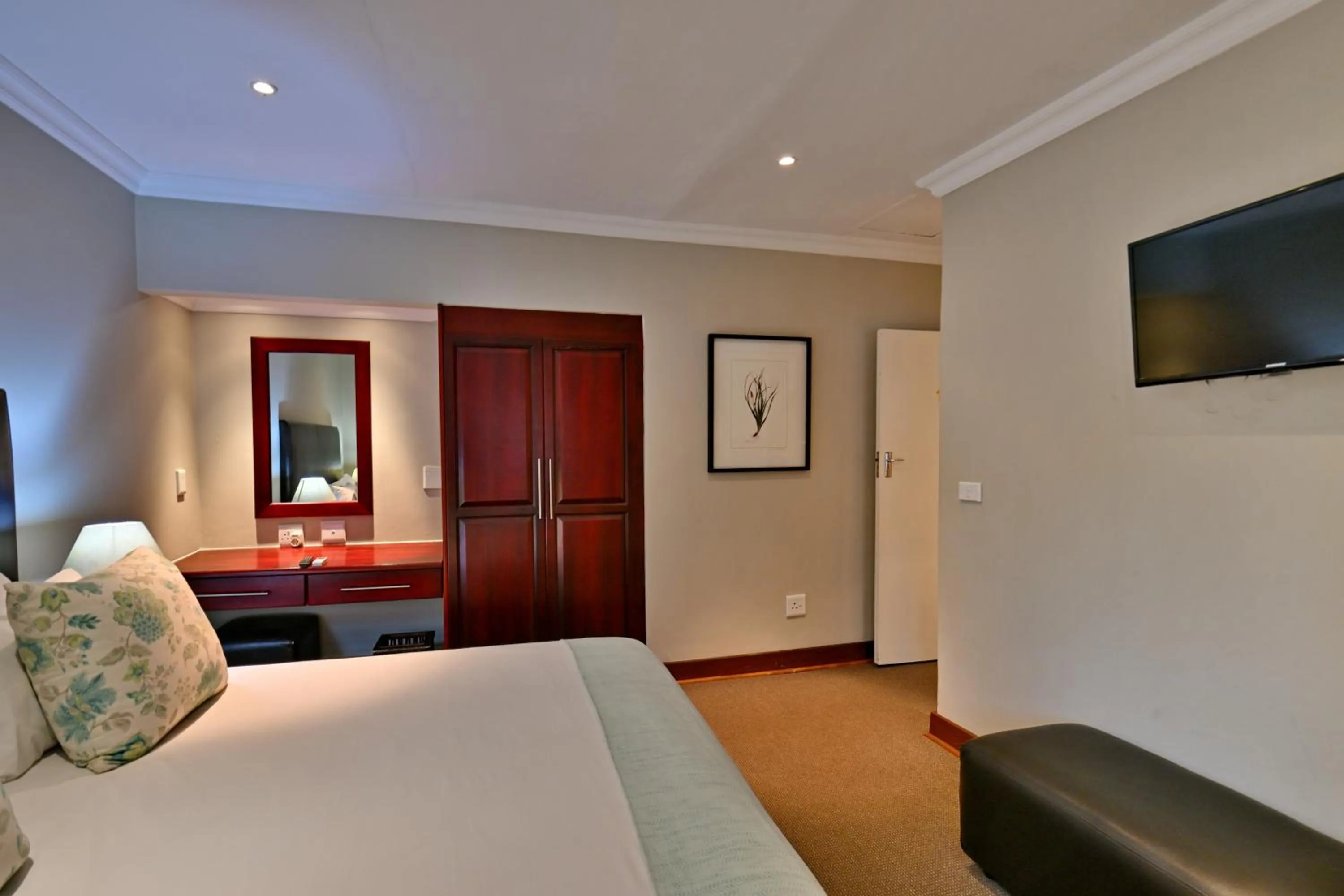 Bedroom, Bed in Glenburn Lodge & Spa