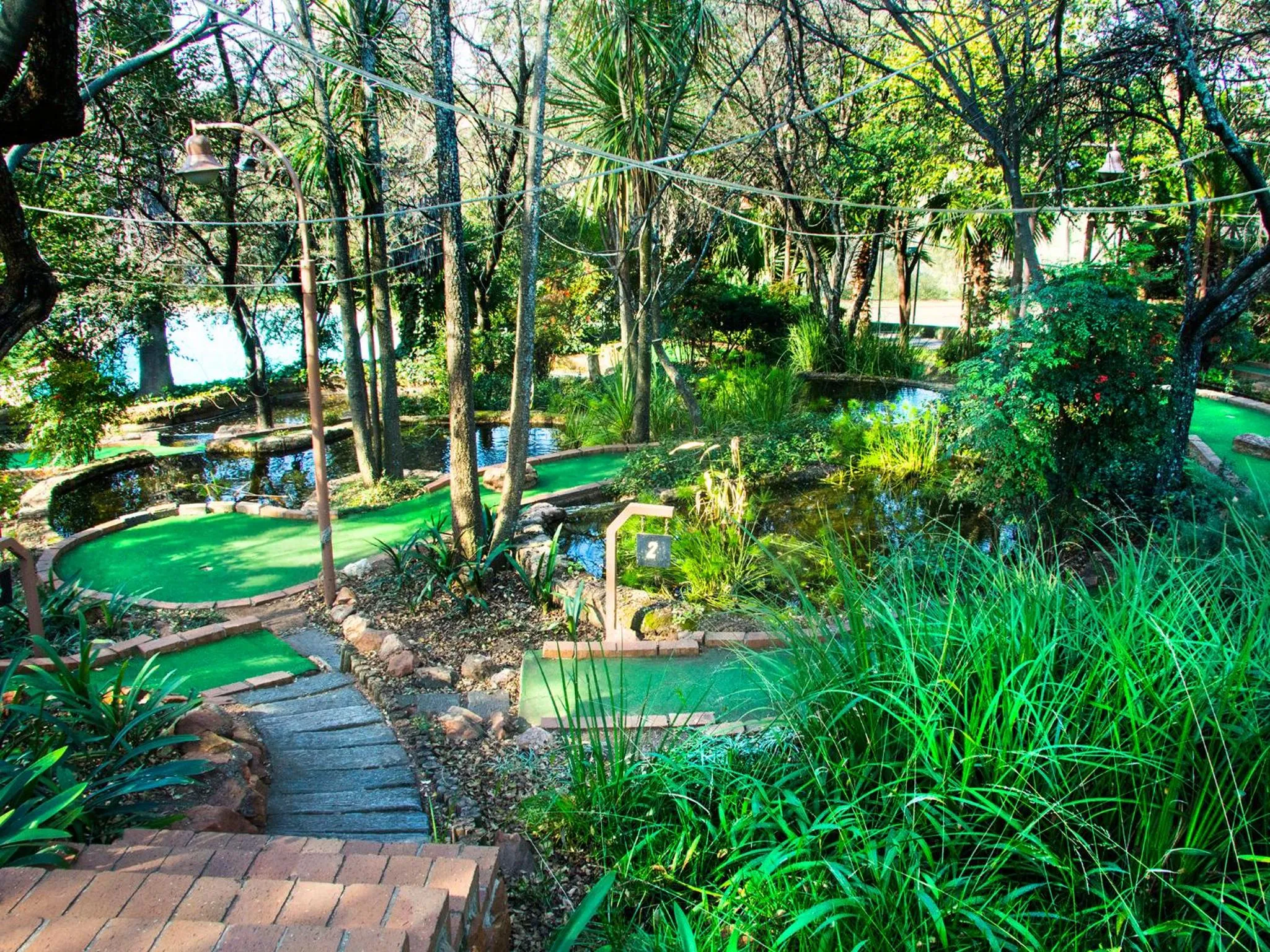 Minigolf in Glenburn Lodge & Spa