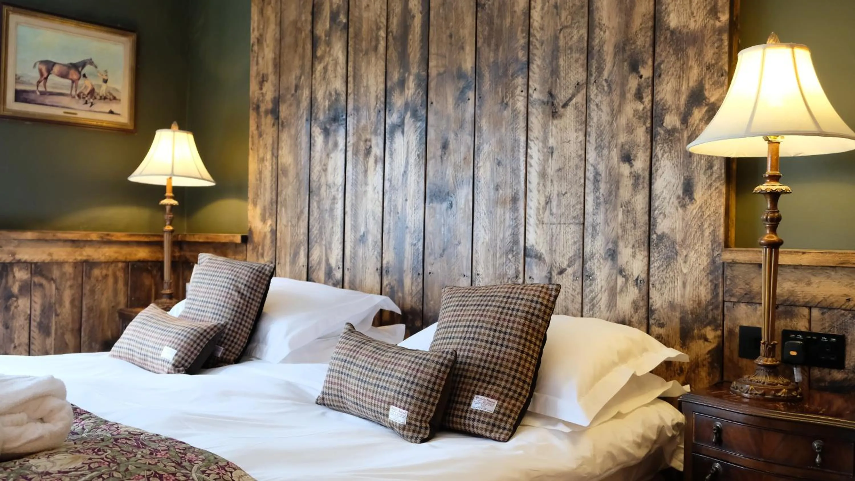 Bed in Simonstone Hall Hotel