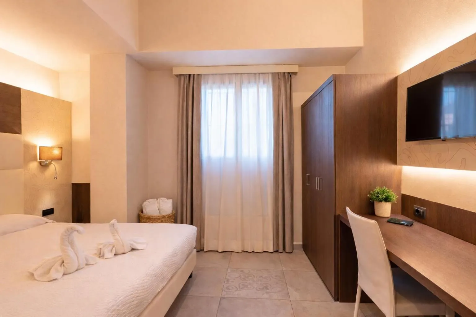 TV and multimedia, Bed in Del Prado