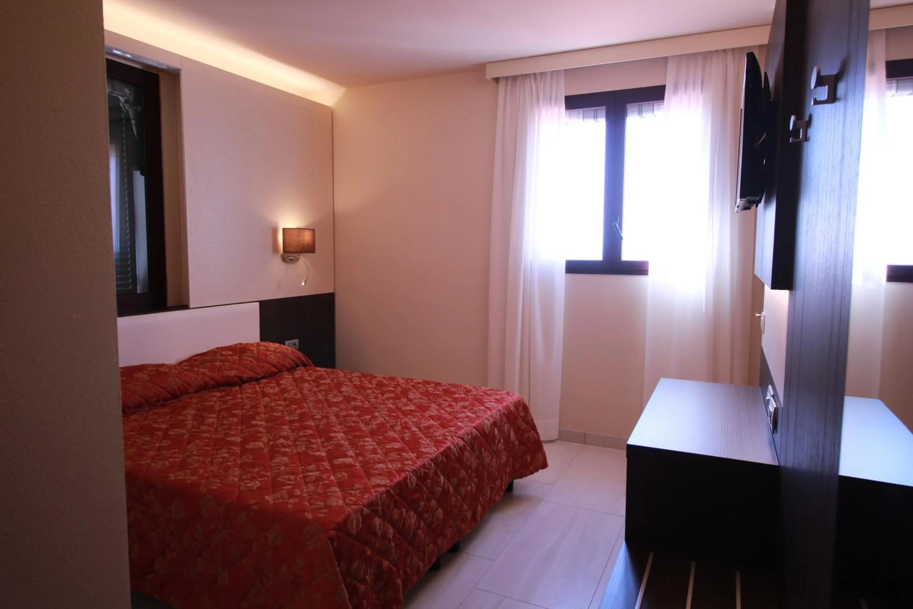 Bedroom, Bed in Del Prado