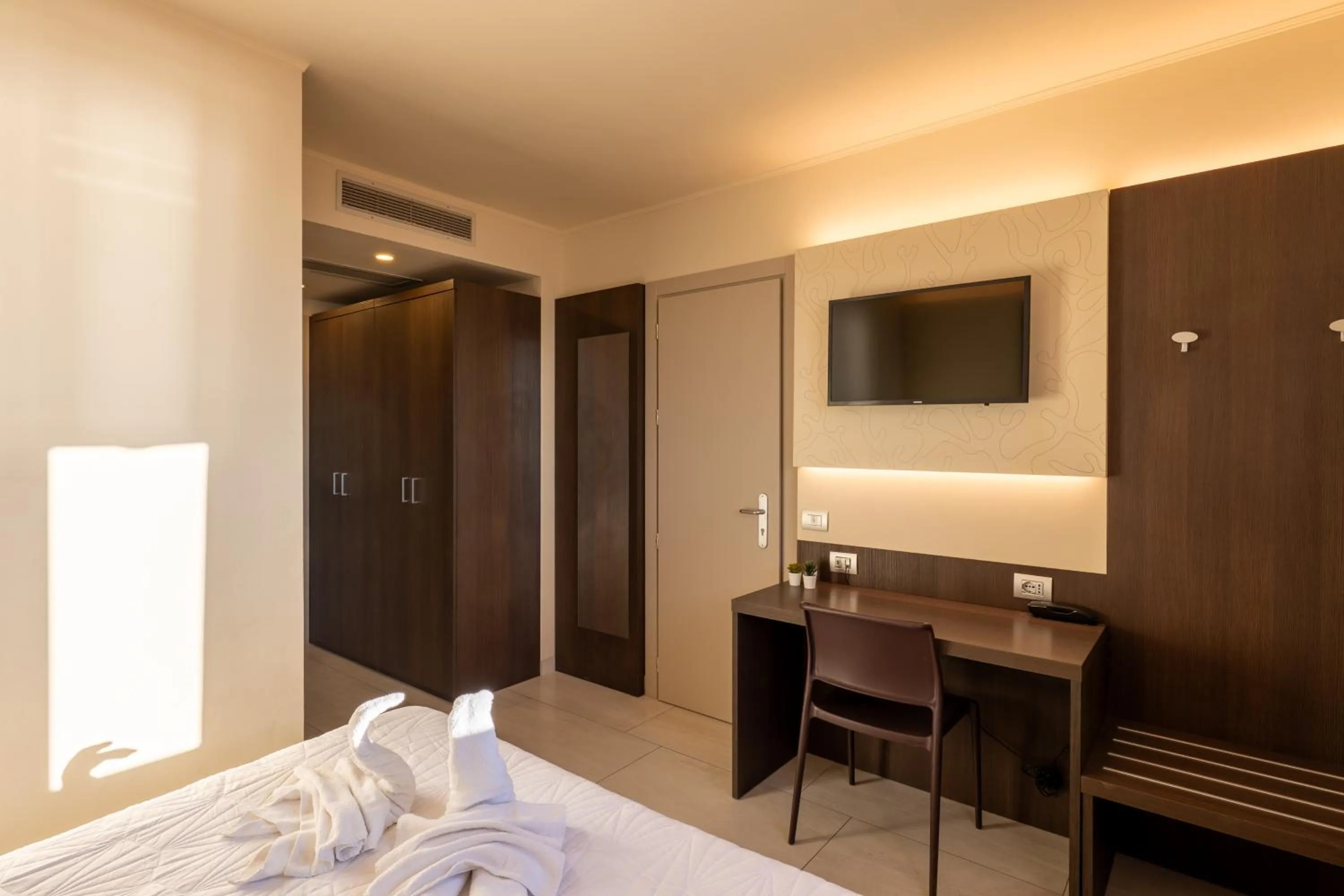 Bedroom, Bed in Del Prado